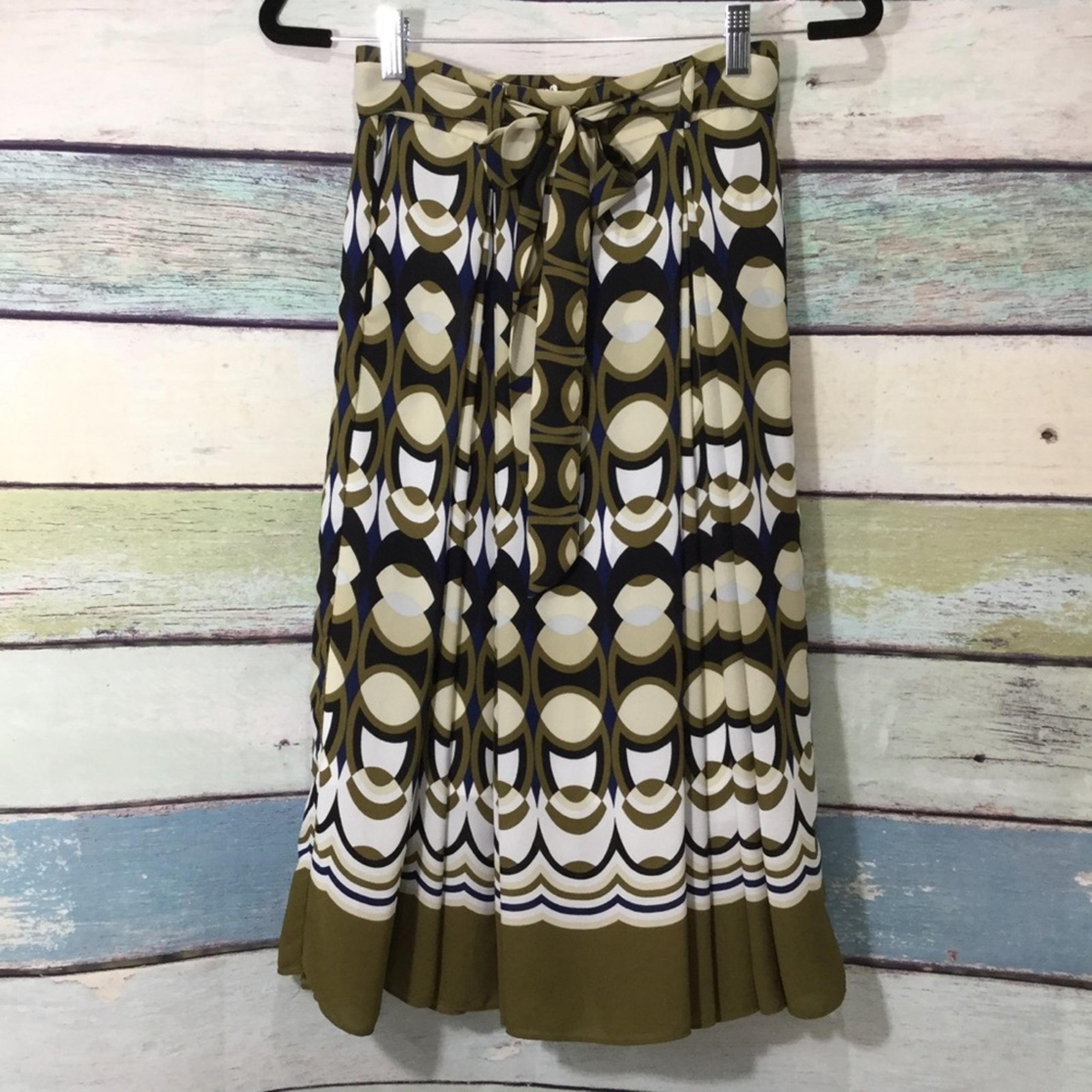 H & M Geo Pattern Pleated Midi Skirt 4