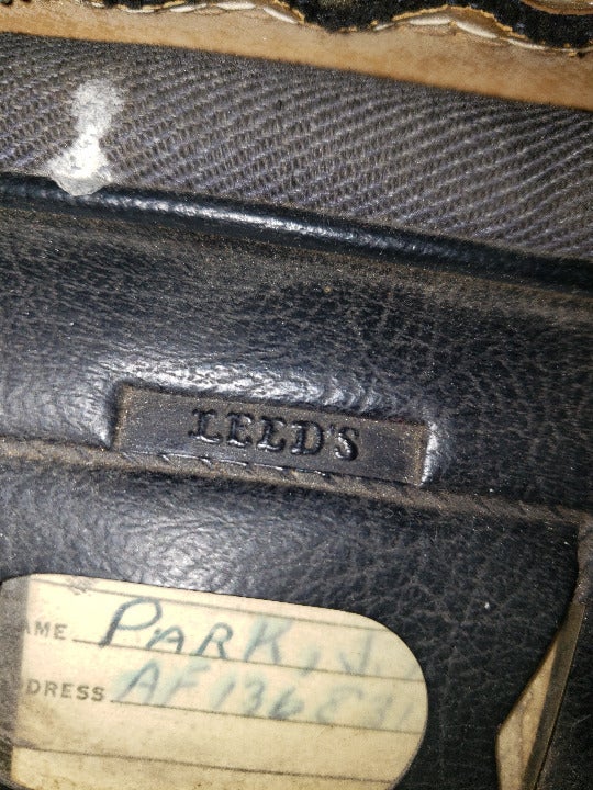 Vitage Leed's USAF Flight Bag