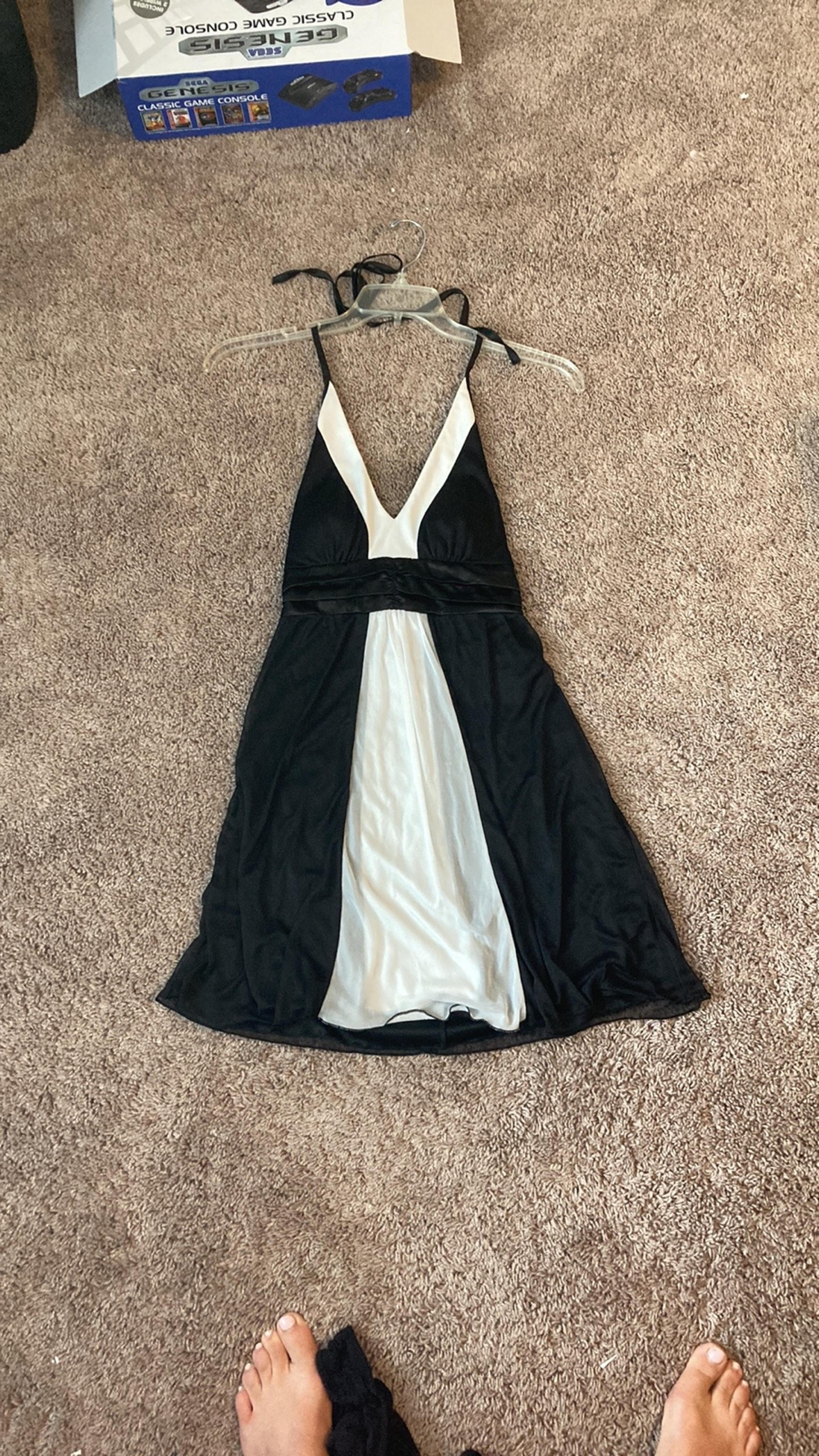 White & Black V Neck Halter Dress. Size Medium.
