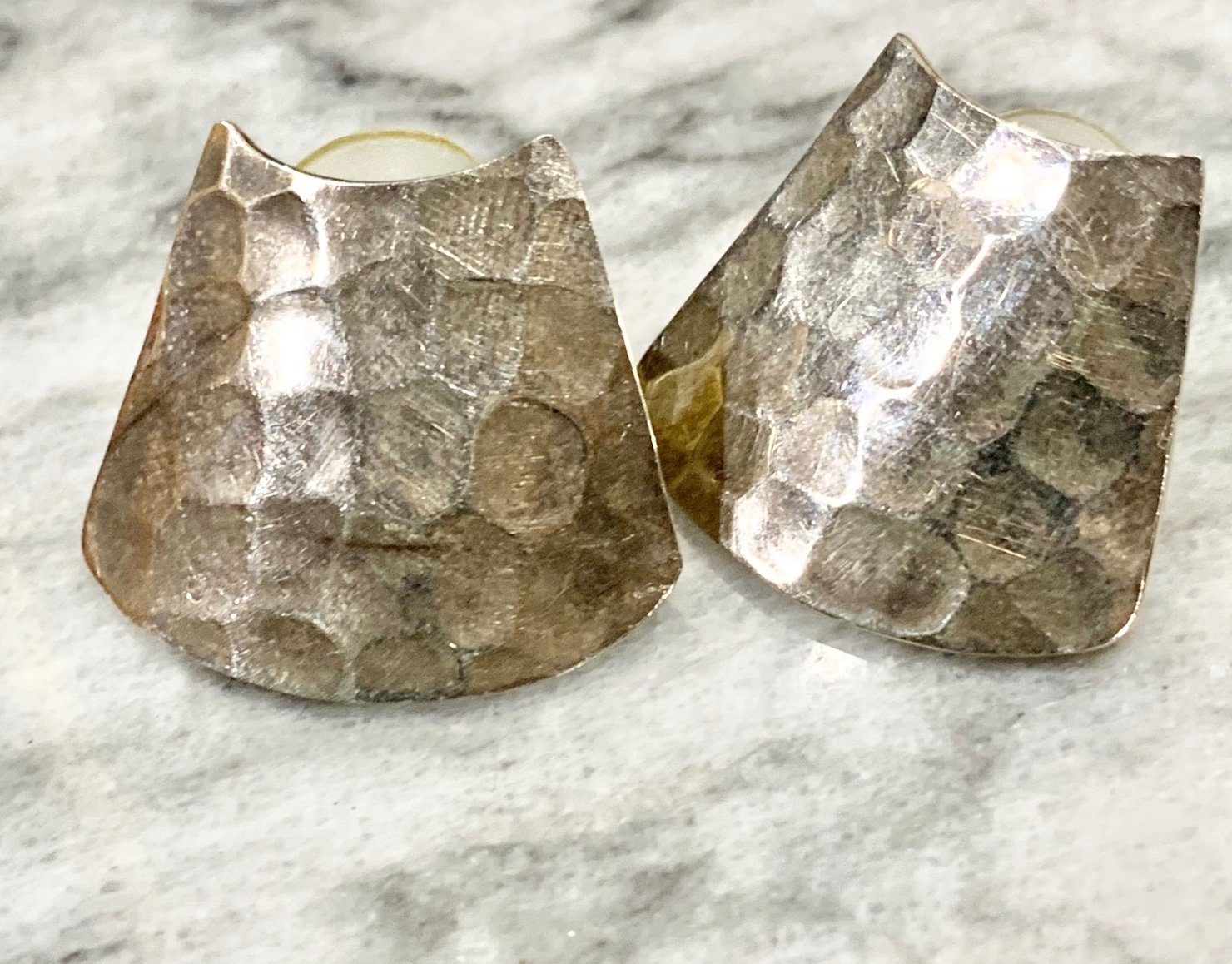 Textured Sterling Silver Signed JRI Taxco Stud Vtg Earrings
