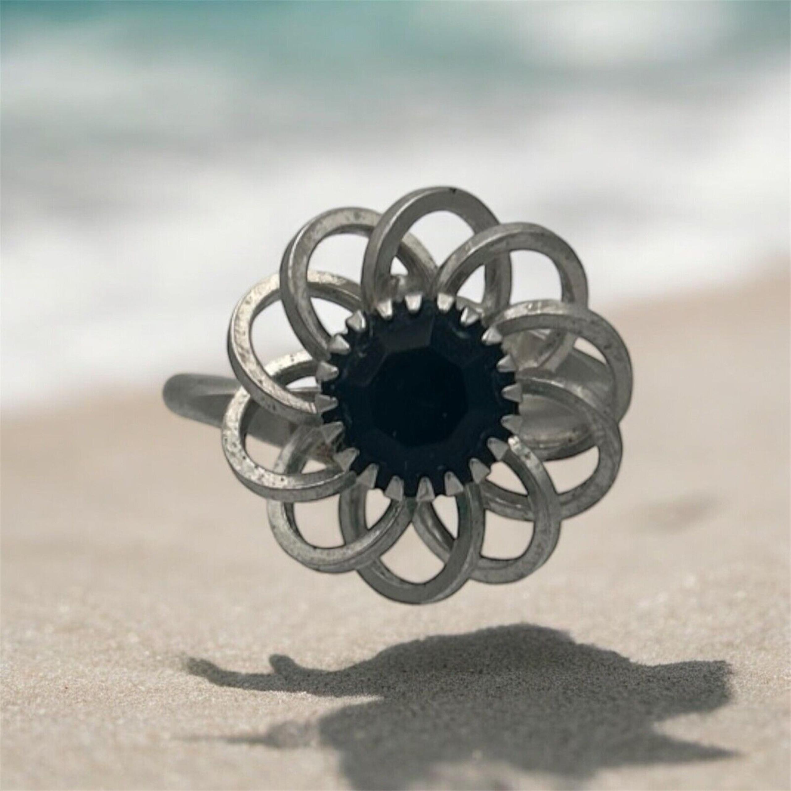 Vintage Sarah Coventry Silver Tone Black Stone Atomic Style Ring