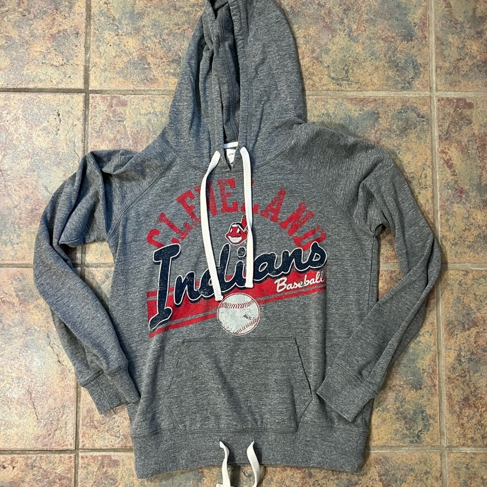[cleveland indians] cleveland guardians small grey hoodie