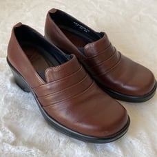 Dansko Aubrey Pleated Wedge Clogs Brown Size 37