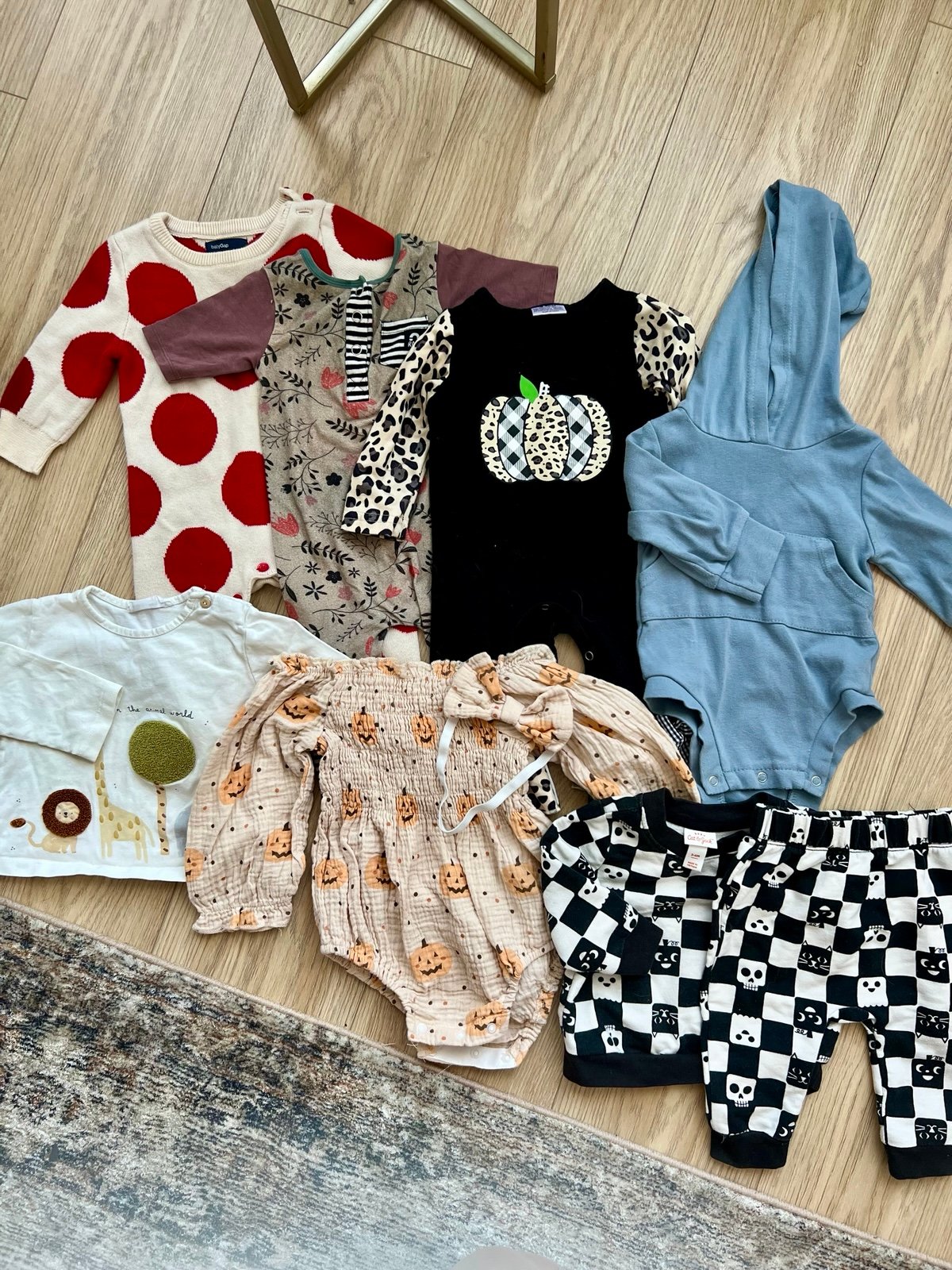 3-6 months lot of 7 outfits