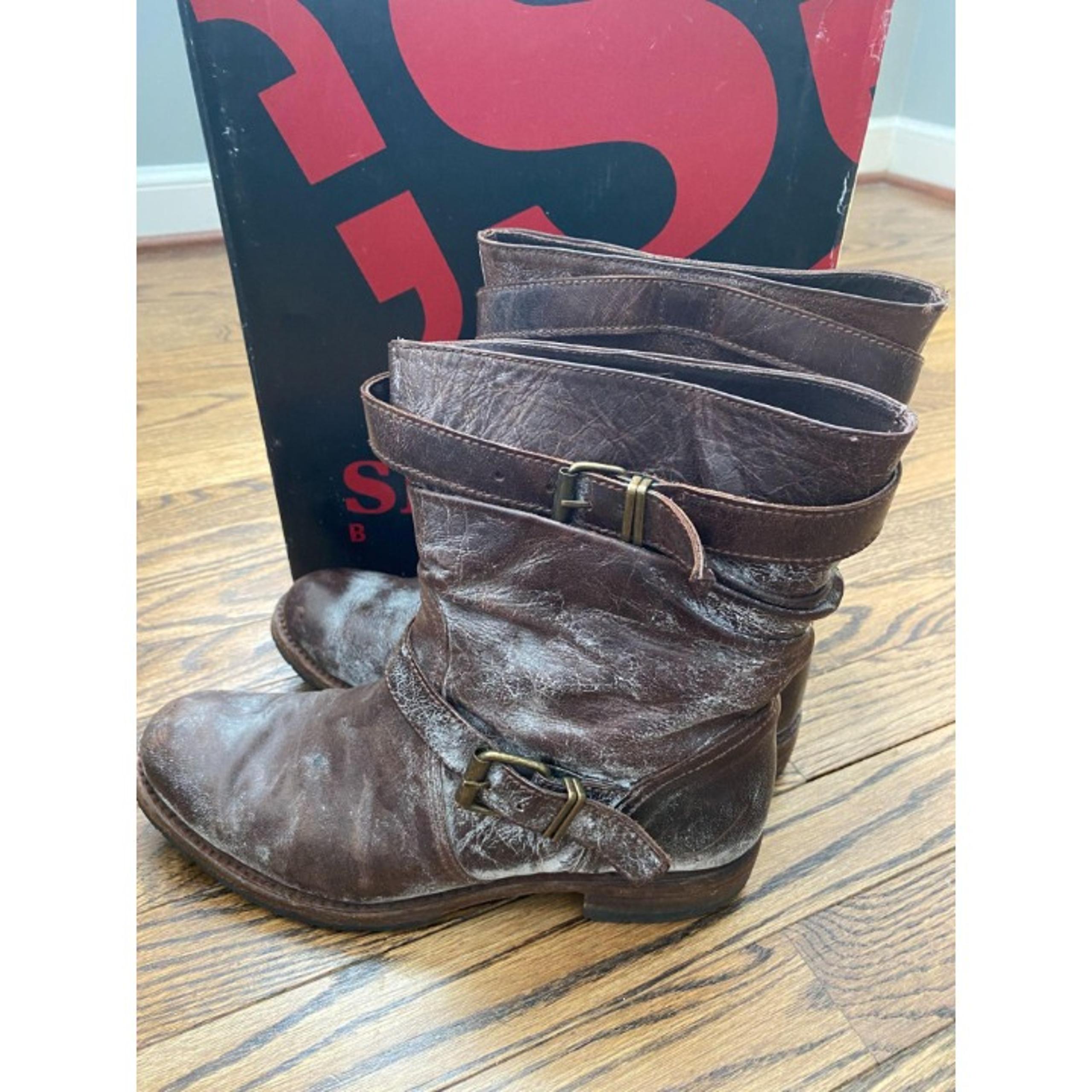 Brown Leather Sendra Boots Size 8