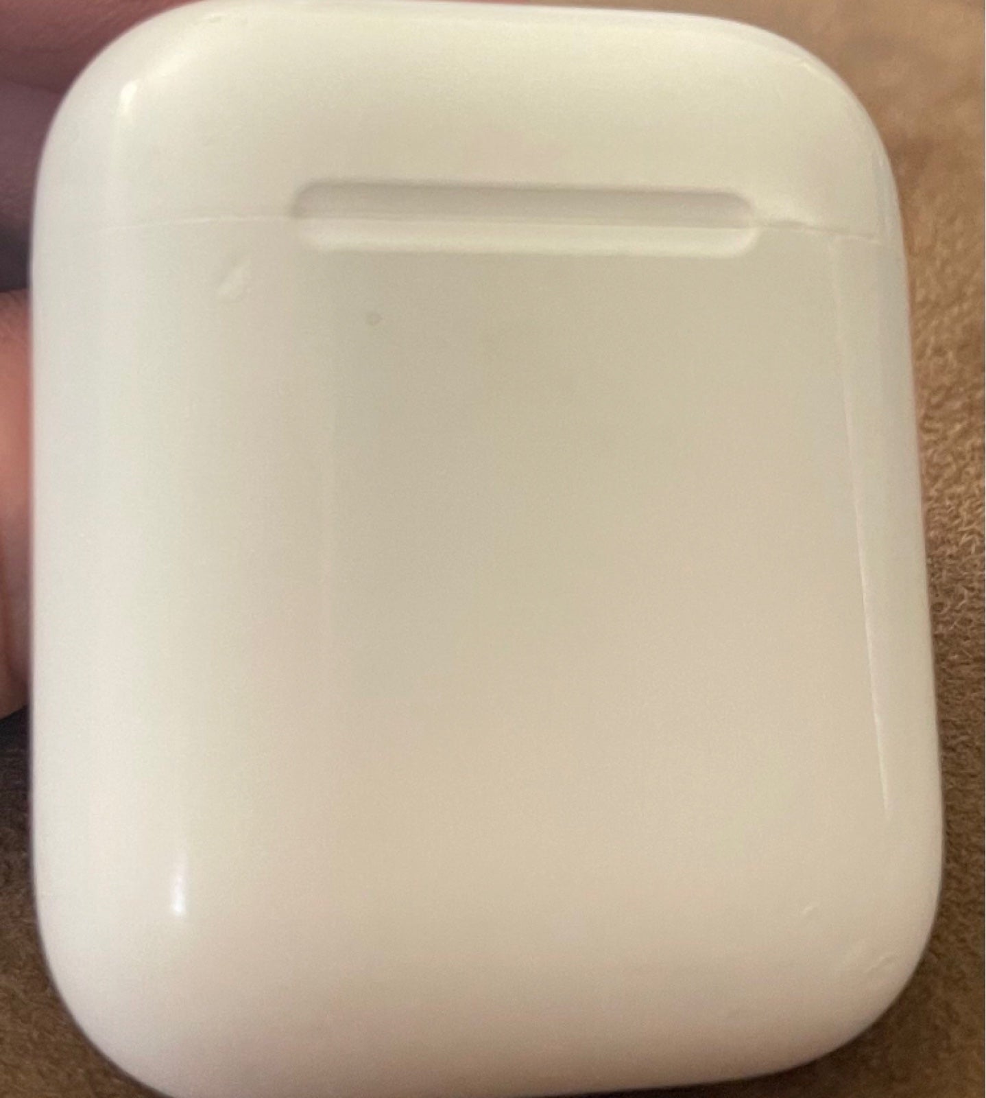 AIRPODS