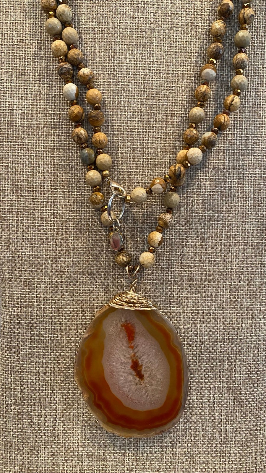 Estate Agate Necklace Signed
