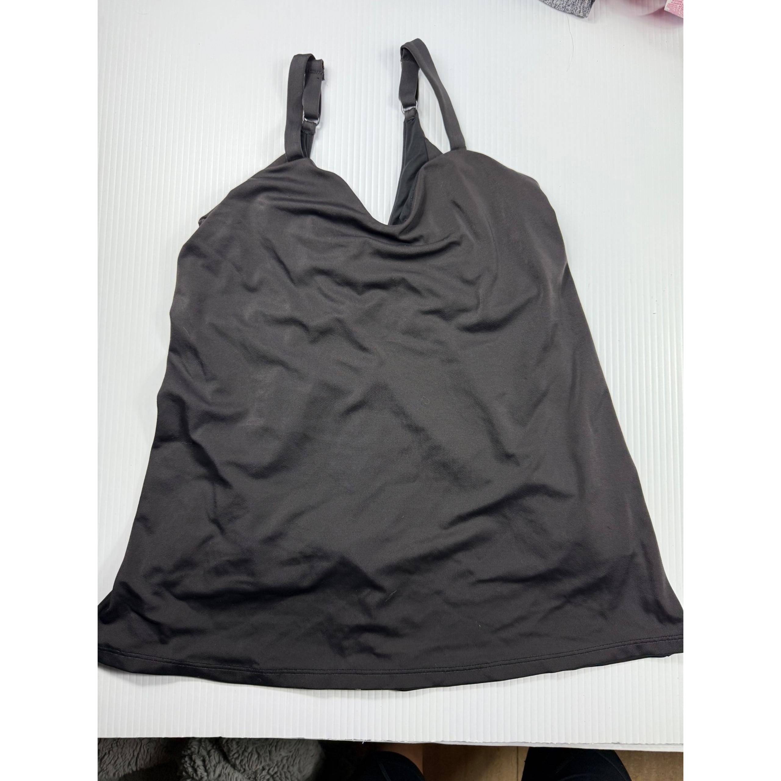 Naomi & Nicole Top Adjustable Straps