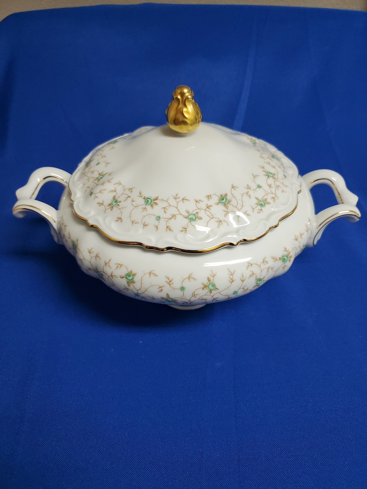 Vintage Mitterteich Bavaria Lady Patricia Germany Round Covered Casserole Dish