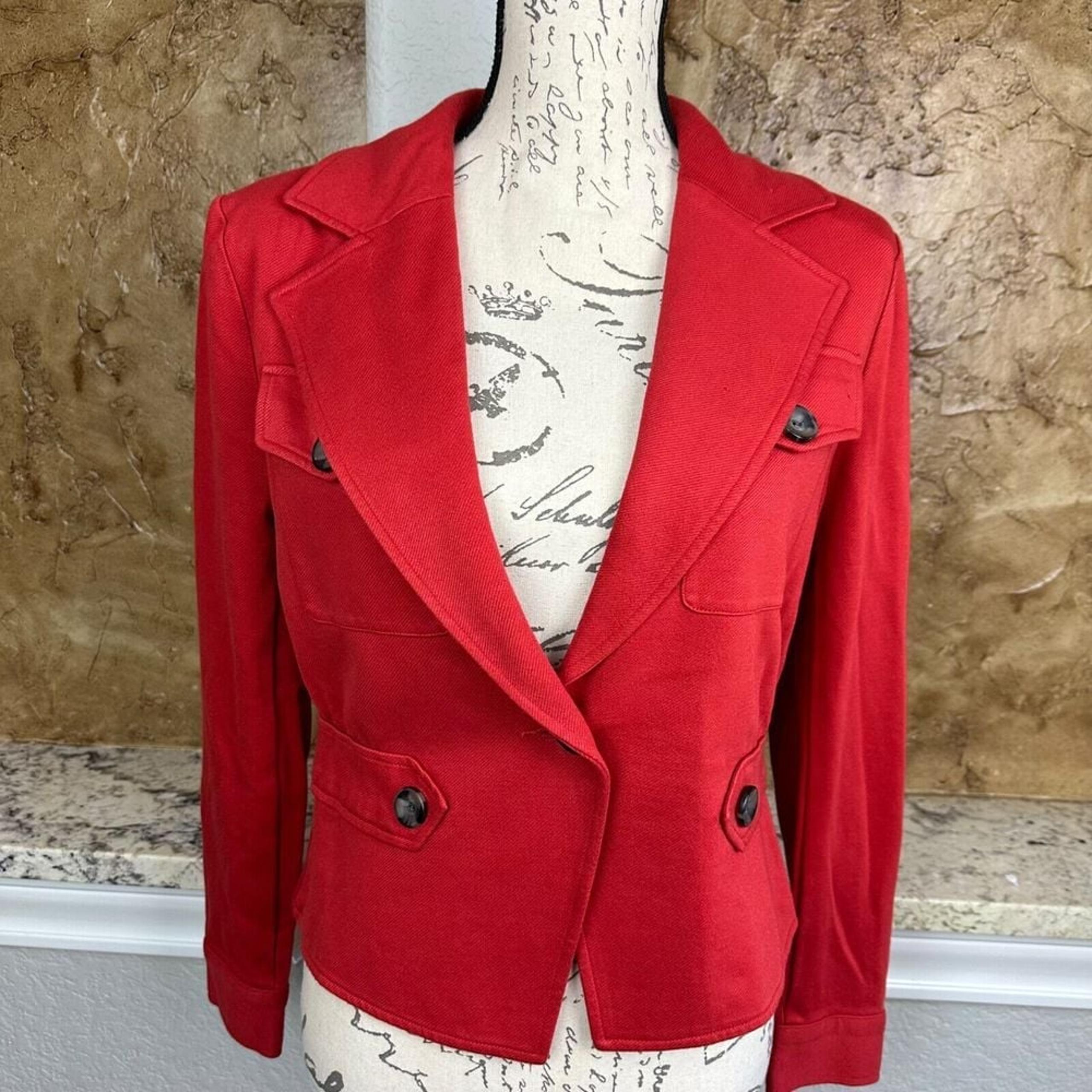 cAbi Jacket Women's 4 Red Short Buttons Light Weight Fitted Lined