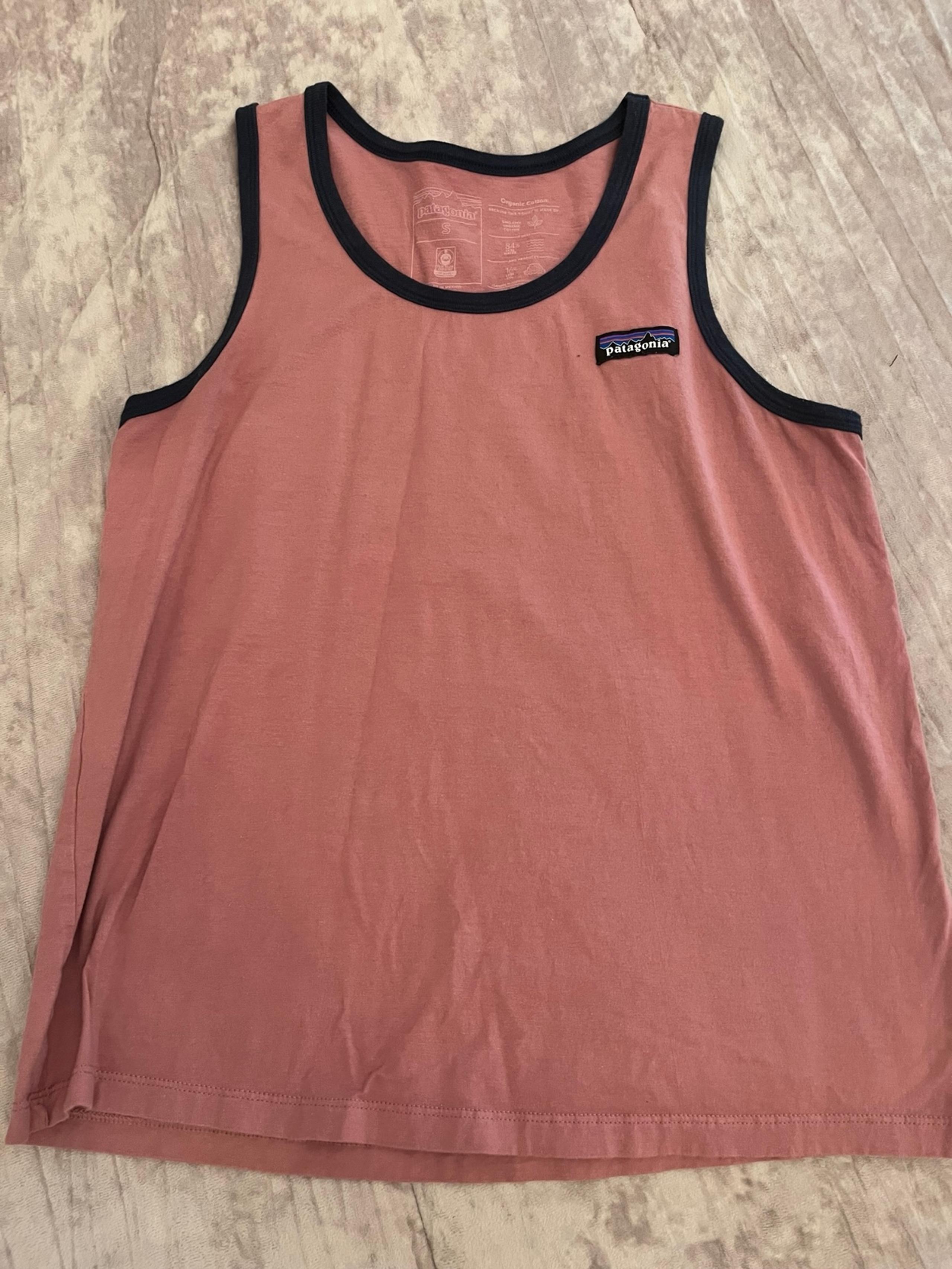 Women’s Patagonia tank top