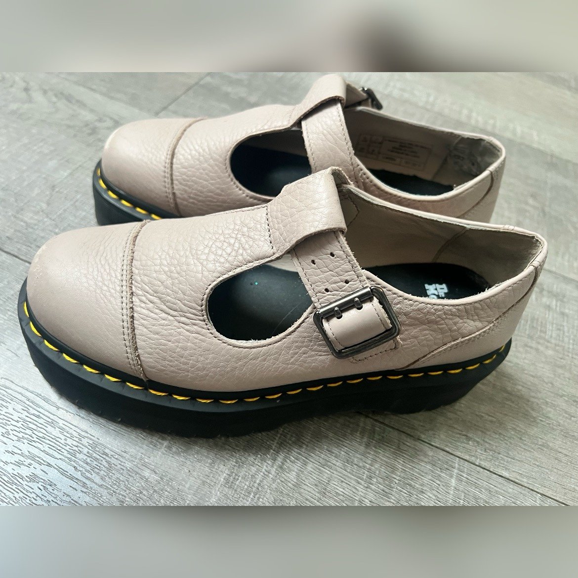 Dr. Martens Bethan T-Bar Platform Shoes Vintage Taupe Pisa Size 8