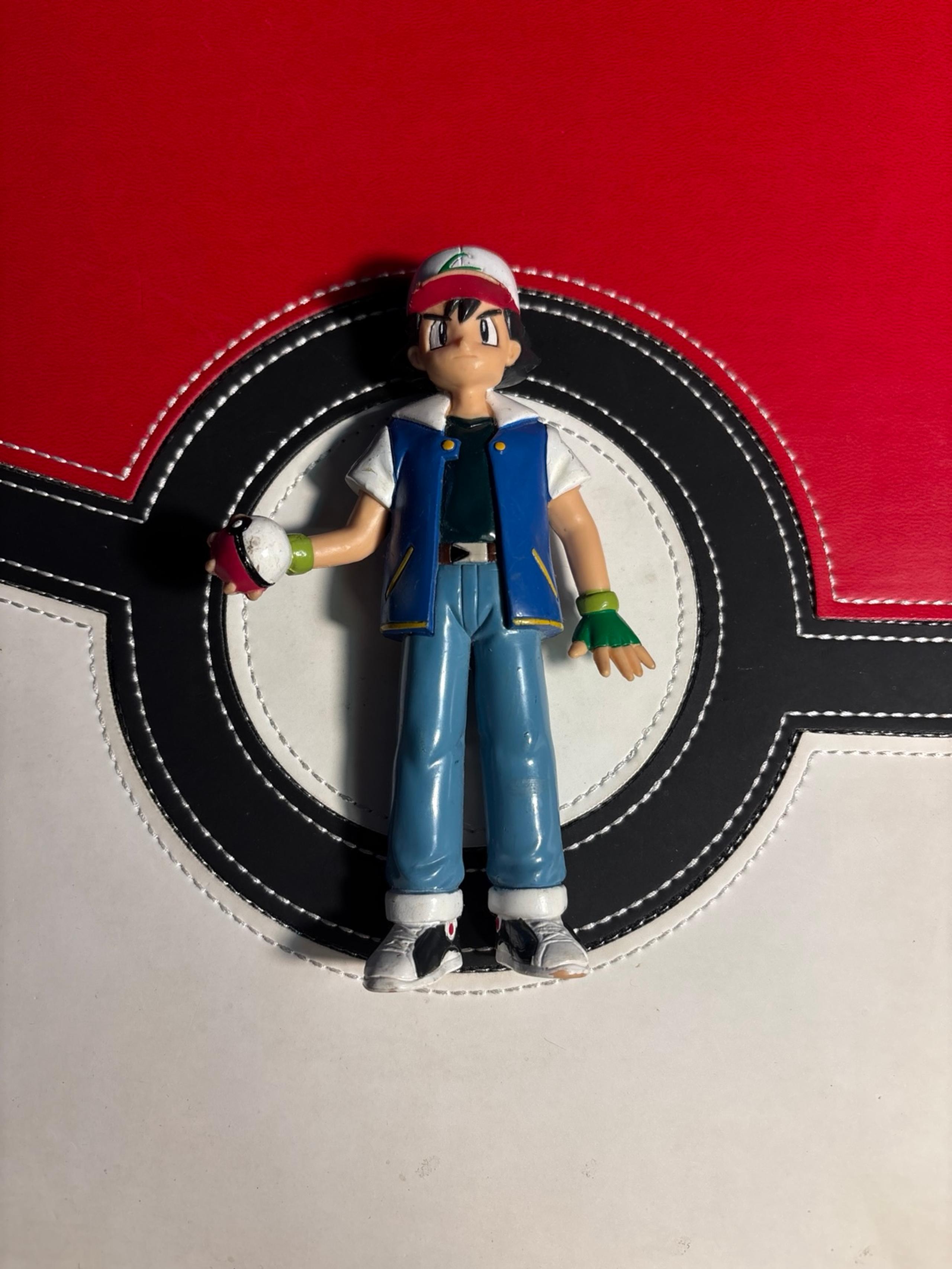 Vintage 1998 TOMY Ash Ketchum 5" Action Figure Authentic Pokemon Figure