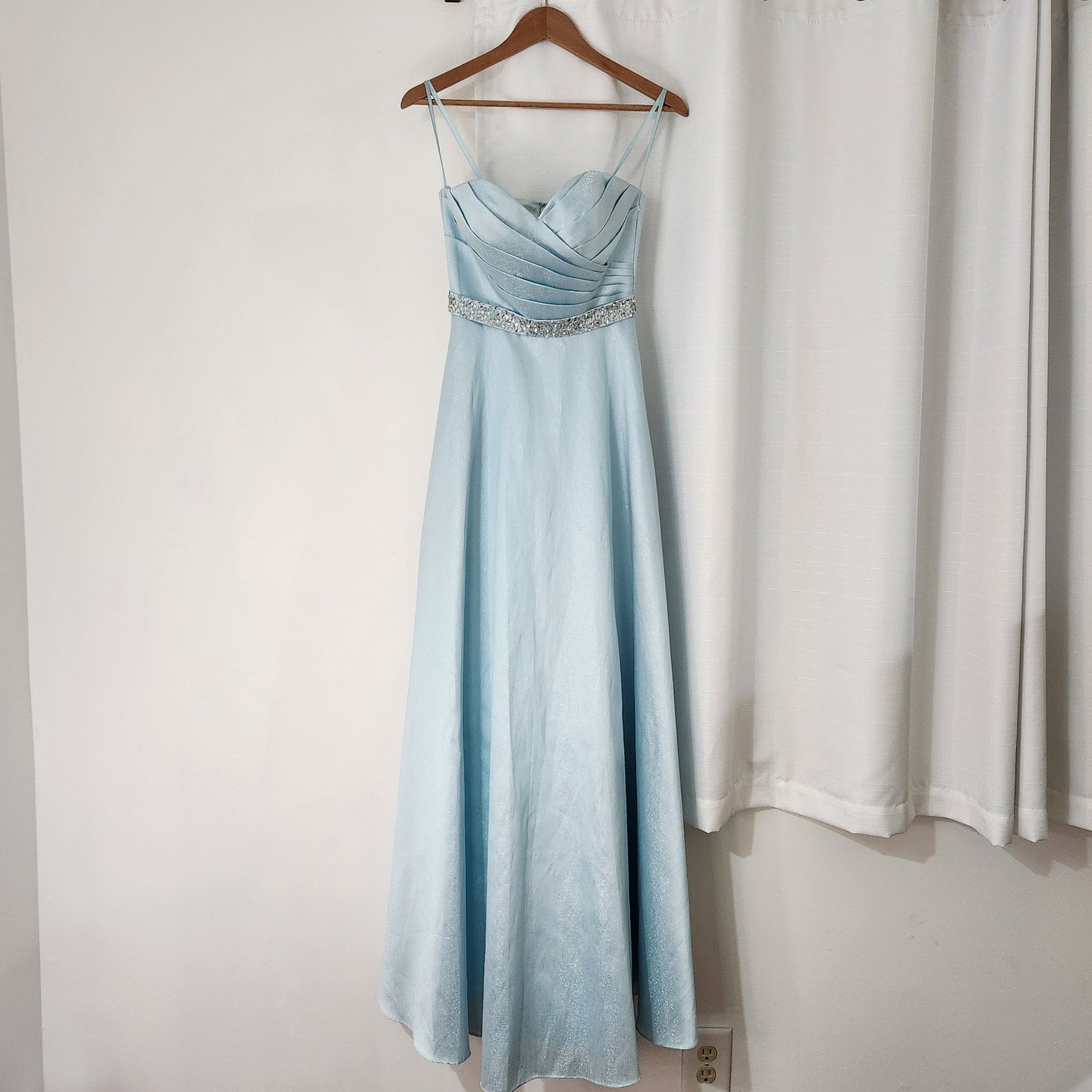 B Darlin Light Blue Juniors Strapless Sweetheart Gown