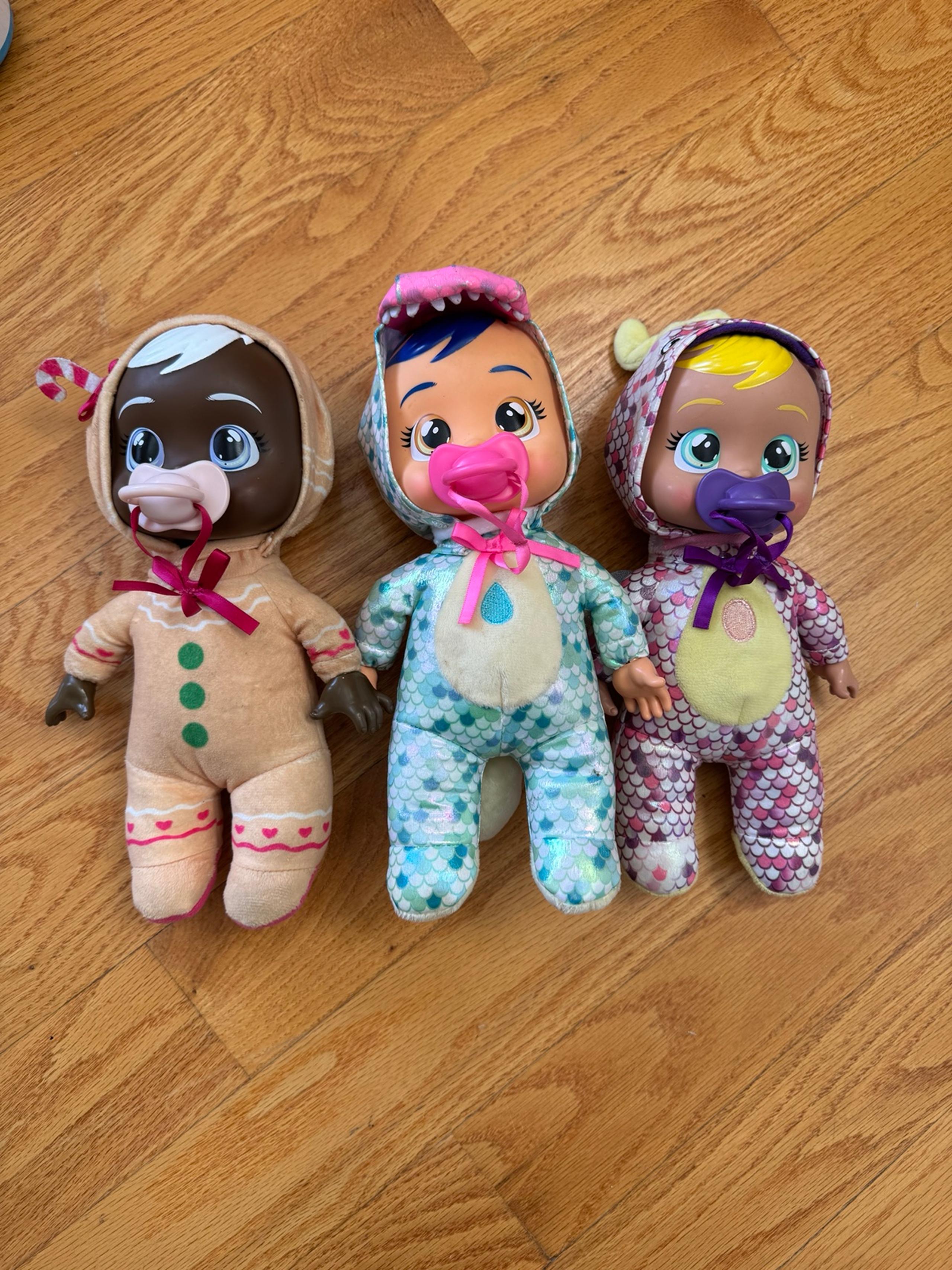 Lot set bundle of 3 cry babies baby dolls stuffed animals toys gingerbread Dino