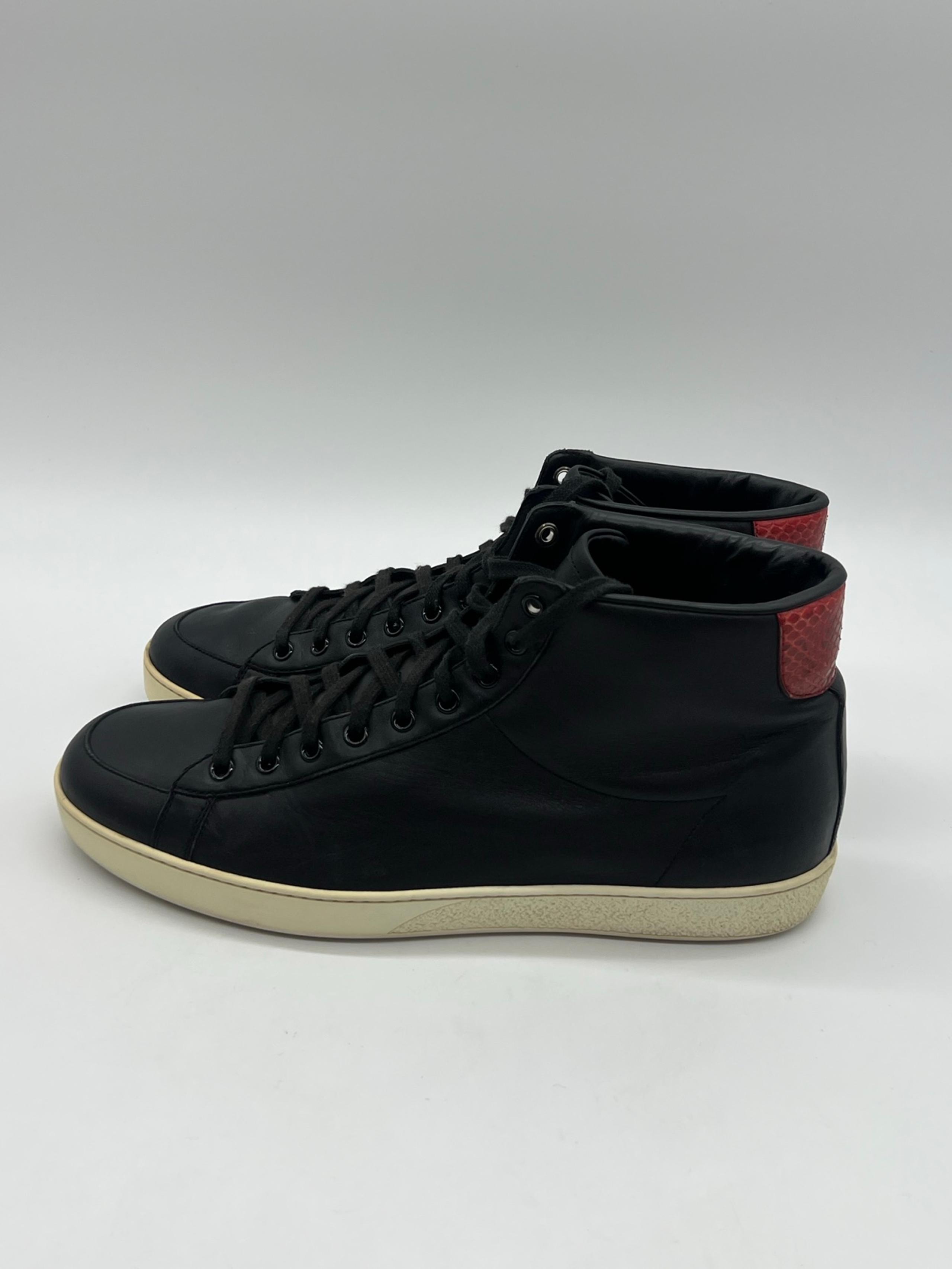 Gucci Mens Size 10 Black Red Leather High Top Fashion Lace Up Sneakers Shoes.