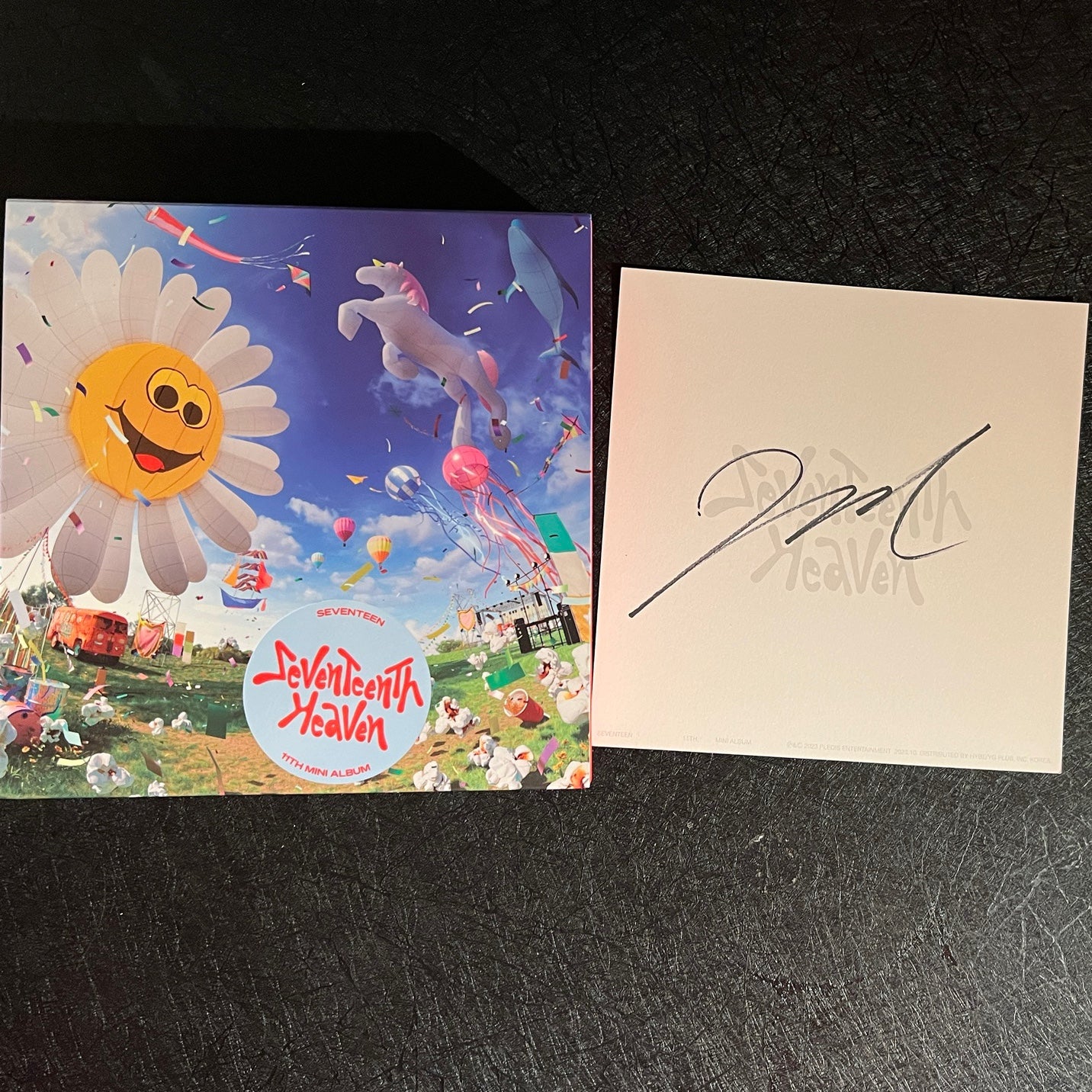 seventeen signed album ( Jeonghan )
