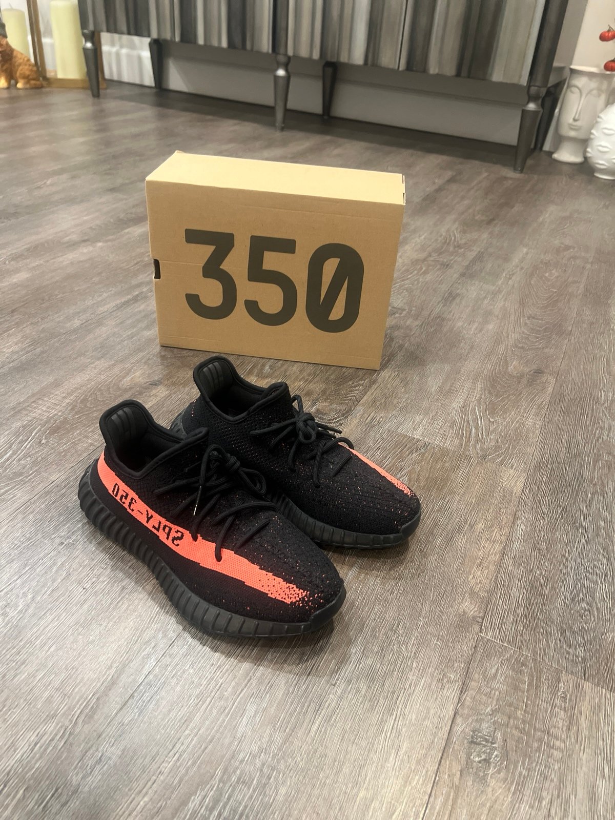 Yeezy Adidas Boost 350 V2 red