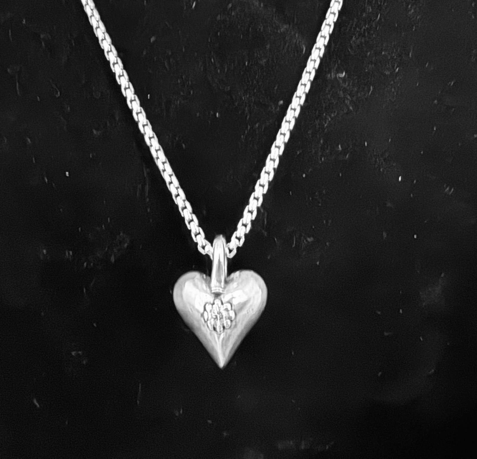 925 Sterling Silver Heart w/ Diamond Necklace