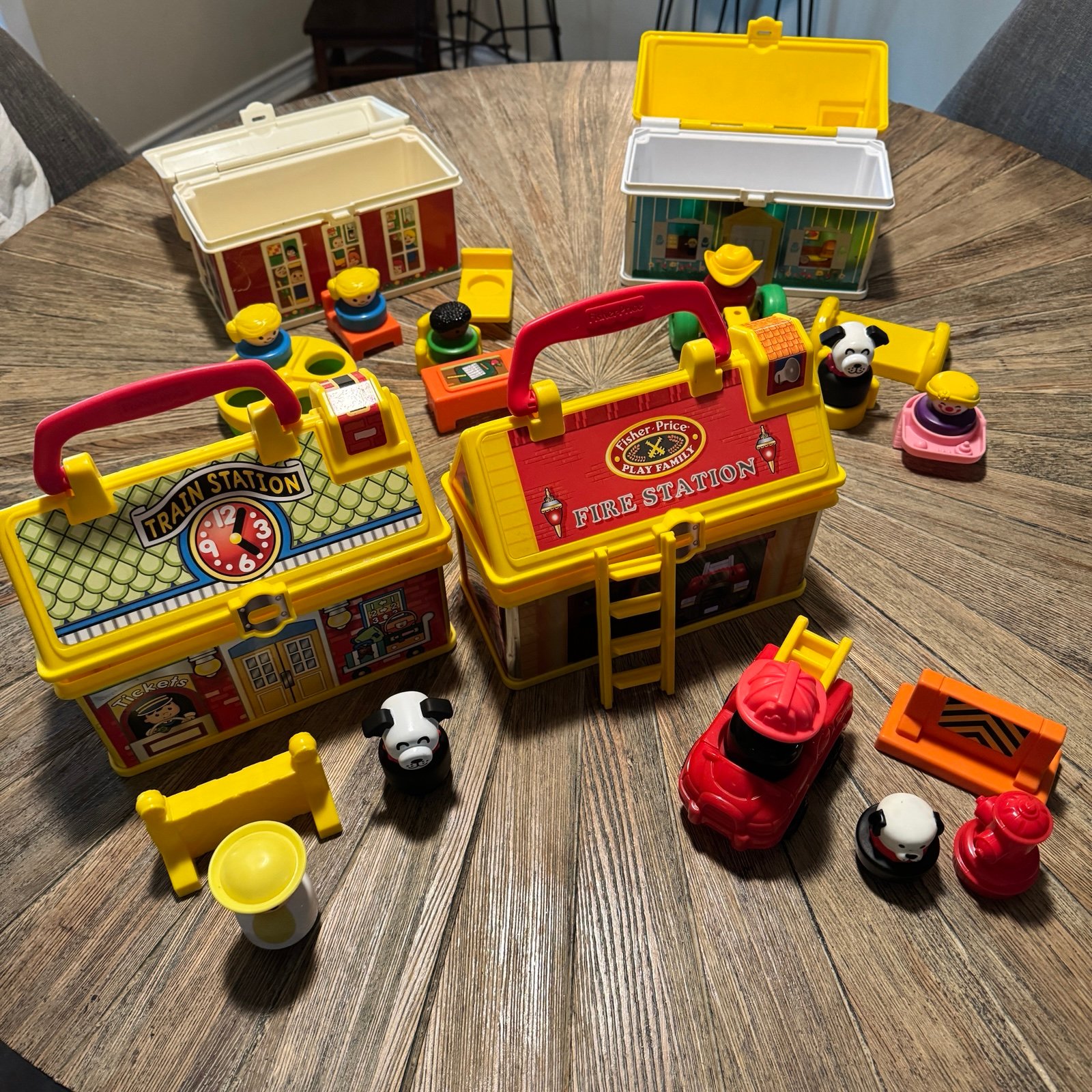 Little People bundle Play N Go Firehouse Schoolhouse Train Station & Home