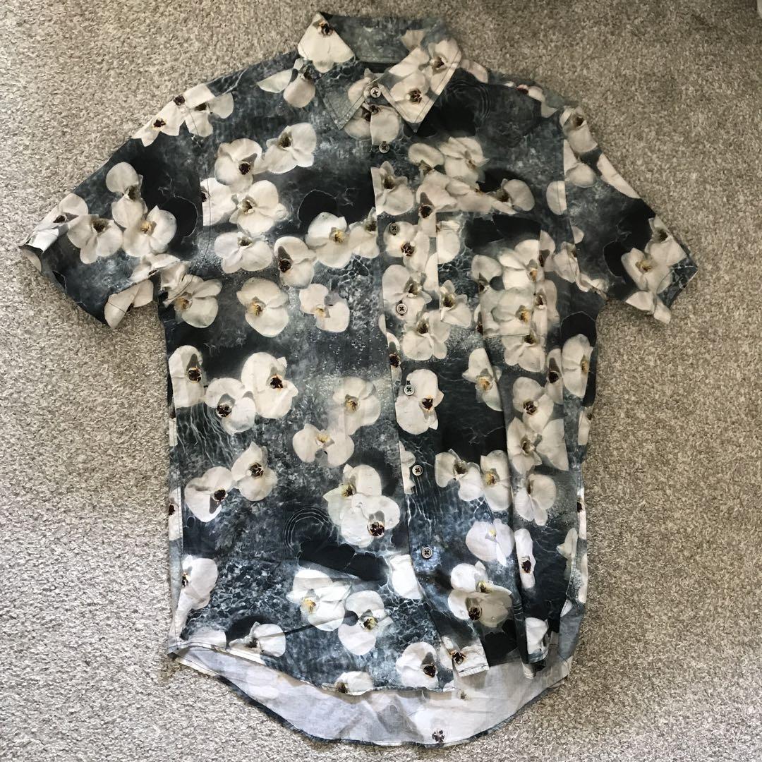 Paul Smith Floral Short-Sleeved Shirt Size M