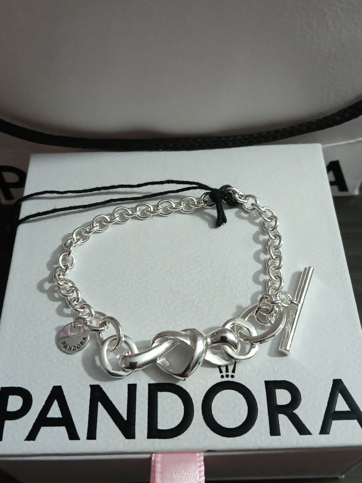 Pandora moments authentic brand new sterling silver hearts toggle t bar bracelet