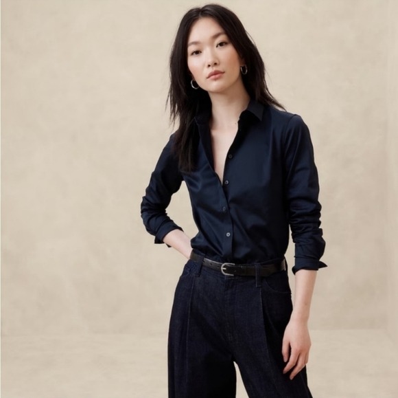Banana Republic Riley Black Tailored Fit Shirt Business Casual Wardrobe Capsule