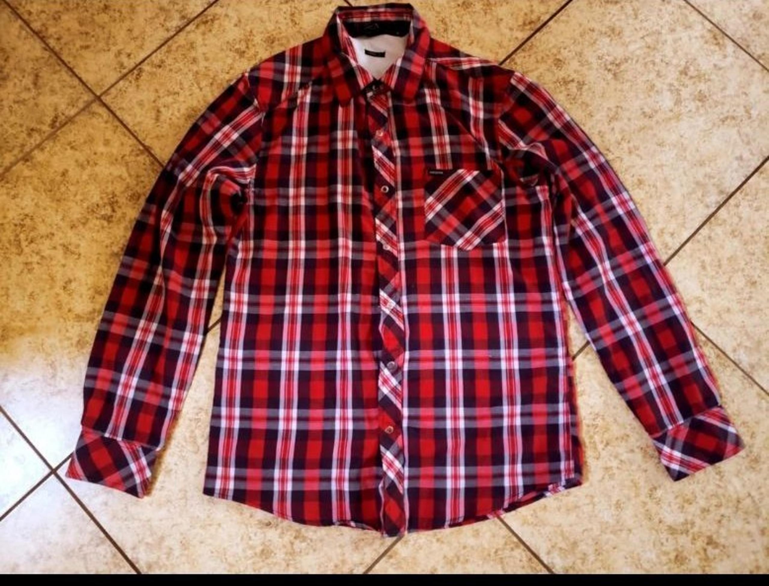 Ambiguous Plaid Shirt Collar Big Boy