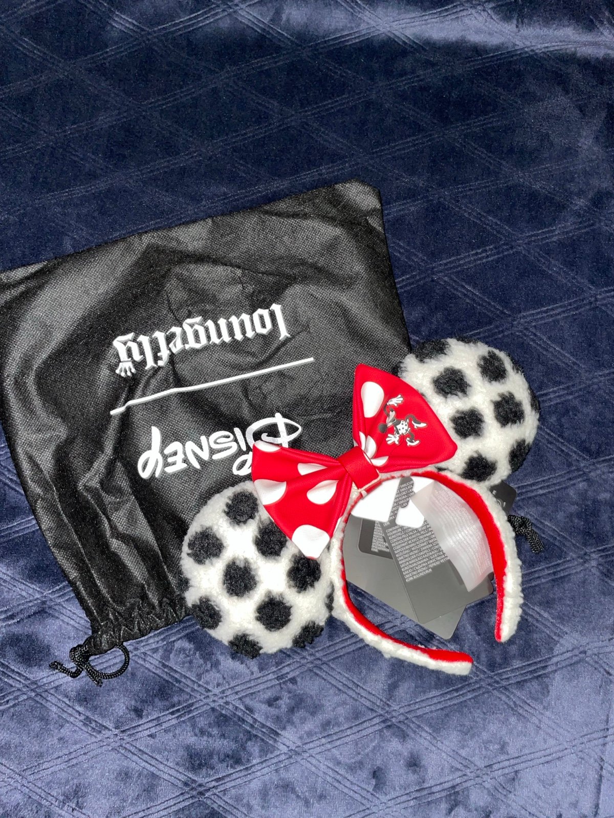 Disney Loungefly Minnie Rocks The Dots Mouse Earse