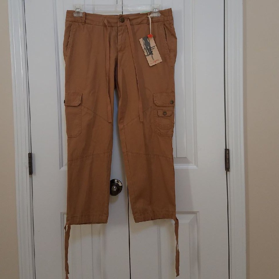 Dockers Capris Cropped Pants Mercari