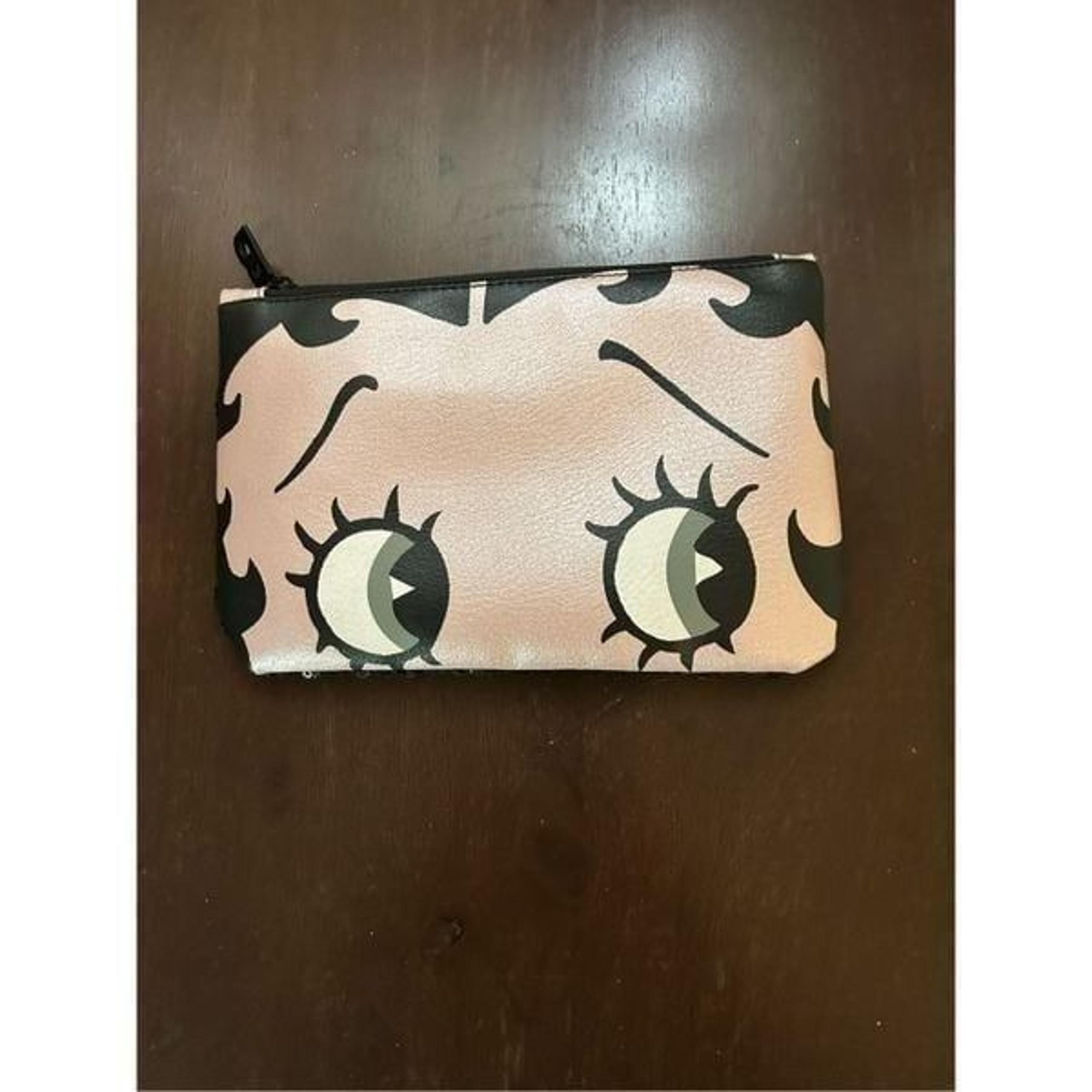 Betty Boop Make Up Bag with Zipper
