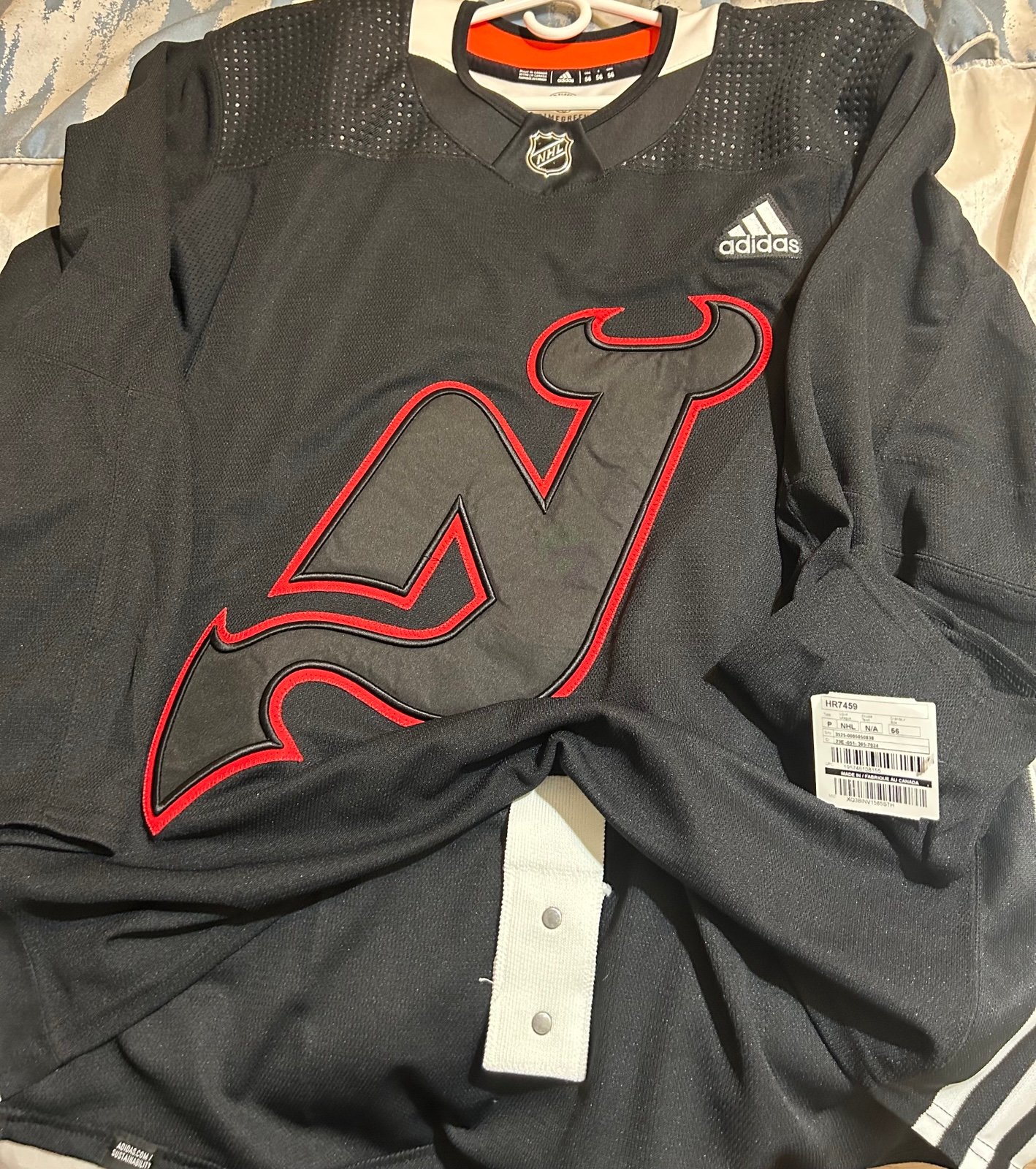 *RARE* NJ Devils Stadium Series practice jersey