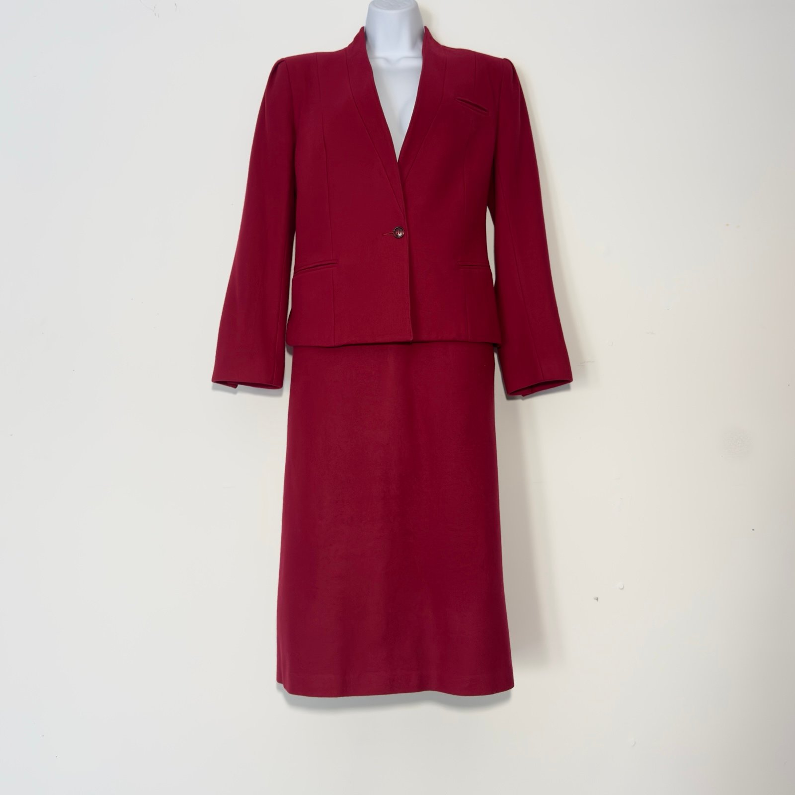 MS. CHAUS Vintage Red Wool Blend Blazer Jacket & Pencil Skirt Suit Set  Size 10