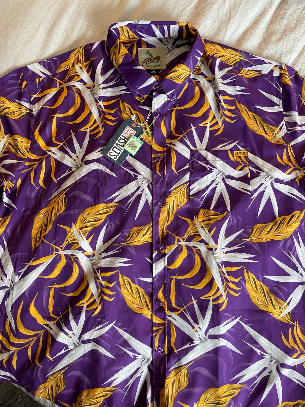 NWT 3XL RSVLTS LACC Exclusive Floral