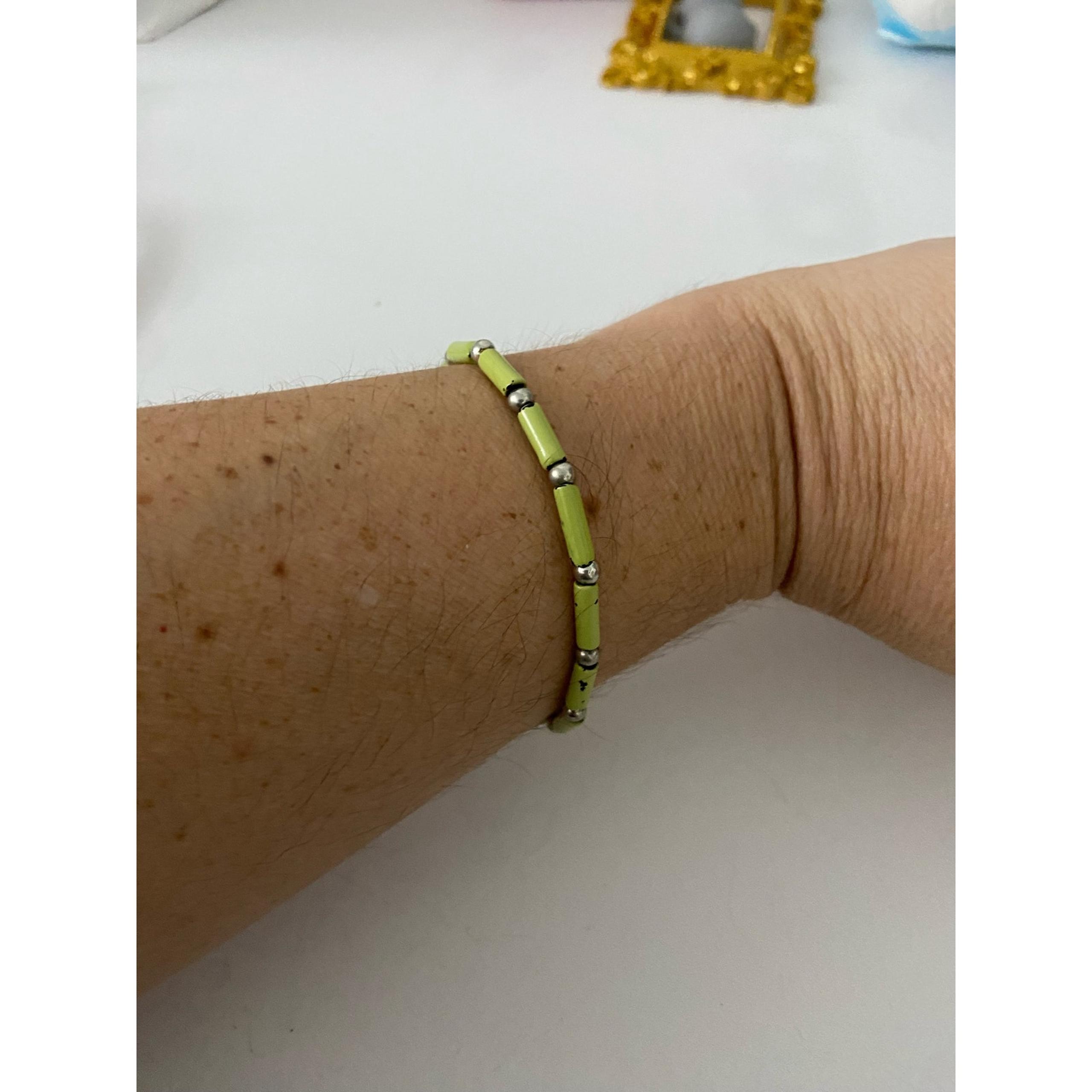 lime green bead bracelet