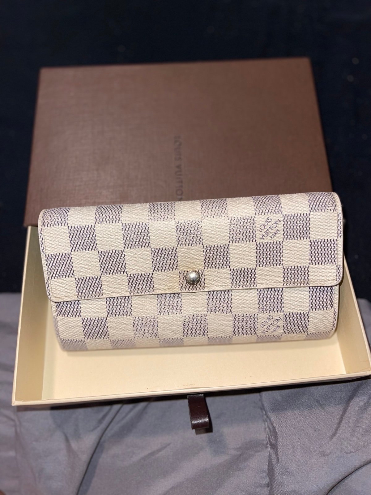 Louis Vuitton Damier Azur Sarah Wallet Authentic With Box