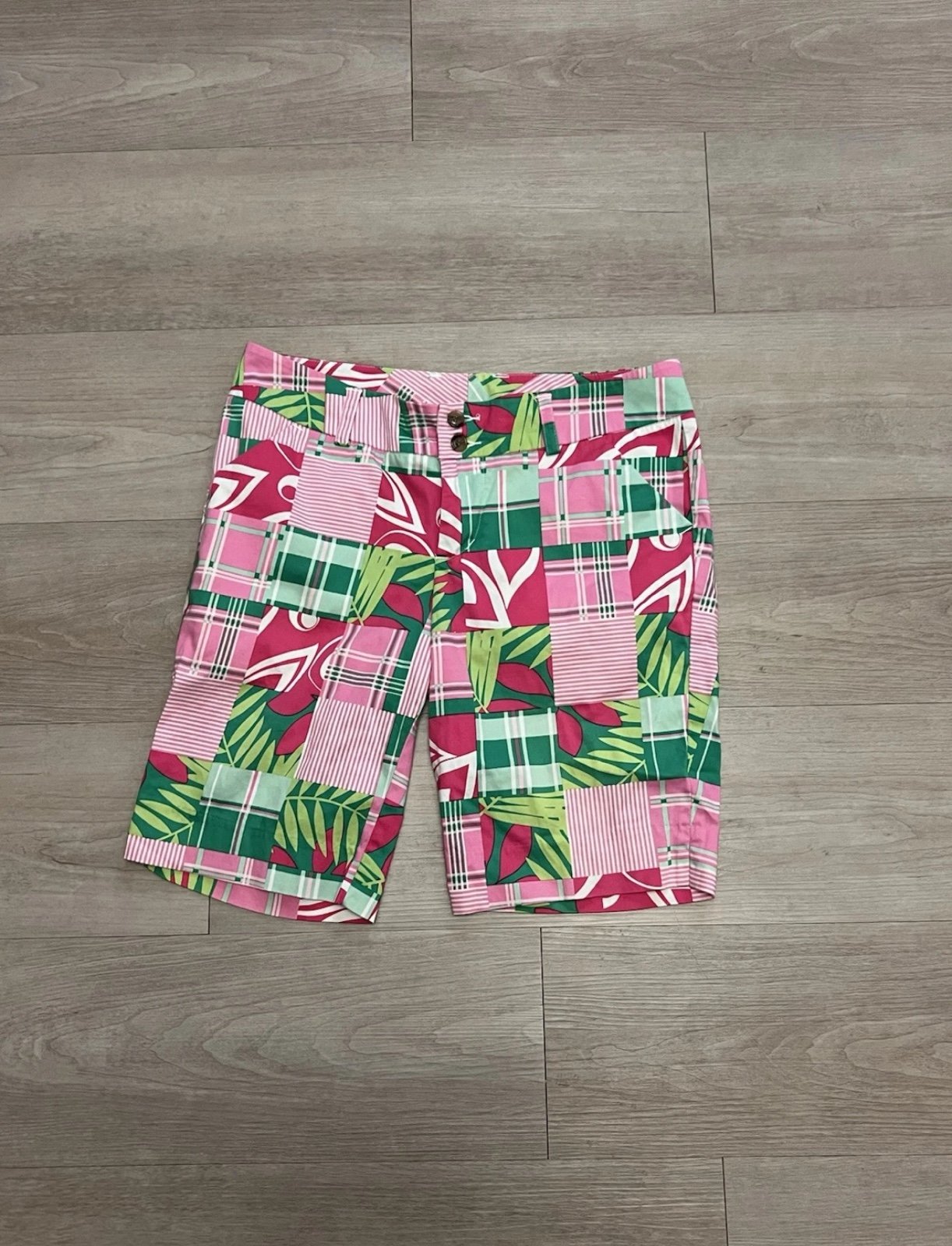 Loudmouth Golf Pink Patchwork Floral Colorful Golf Shorts Women’s Size 6