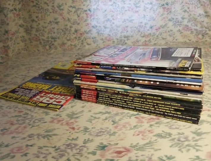 17 Hot Rod Magazines plus 1 bonus Car Craft