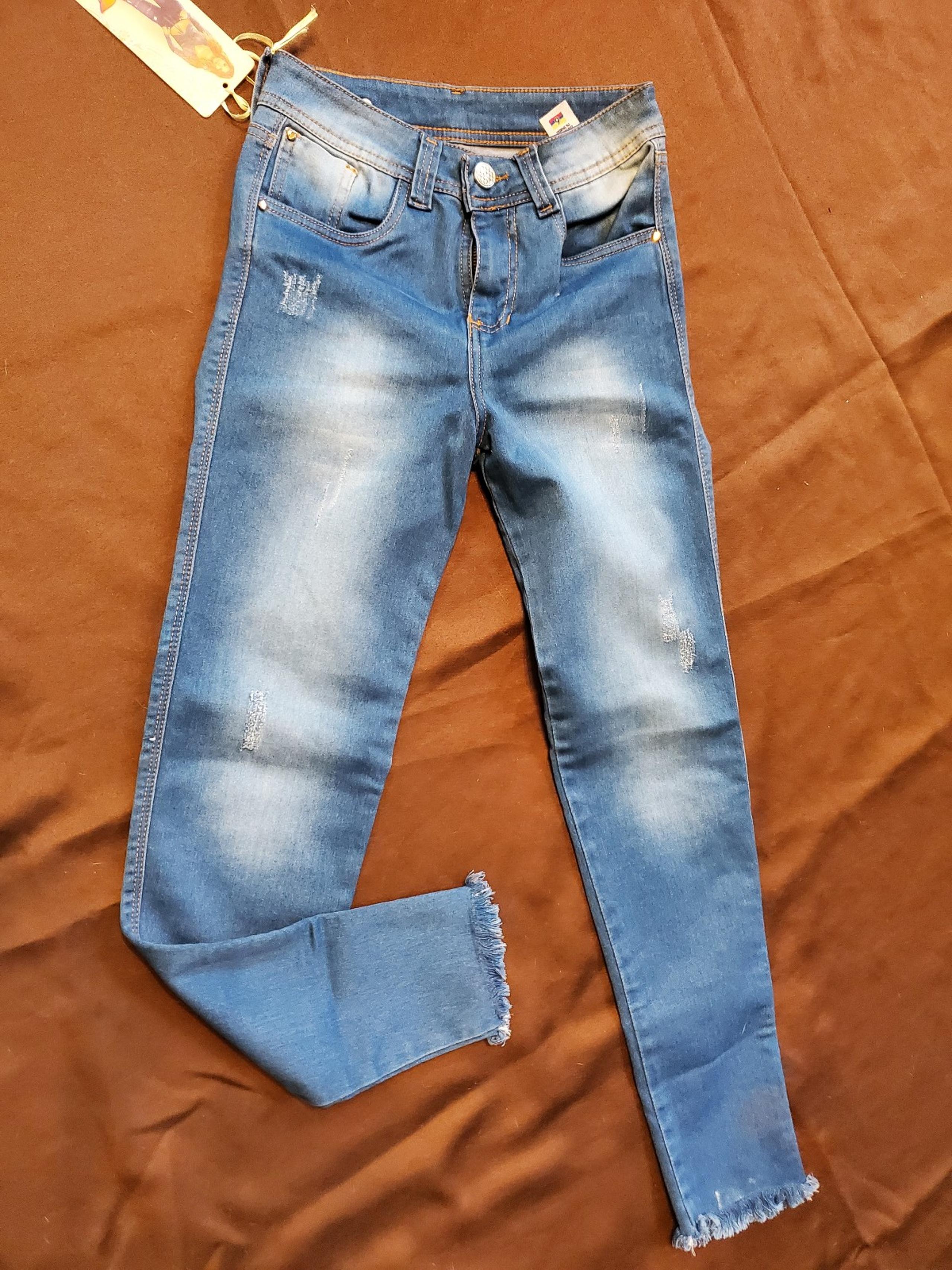 Jeans colombiano lebanta calas size 6