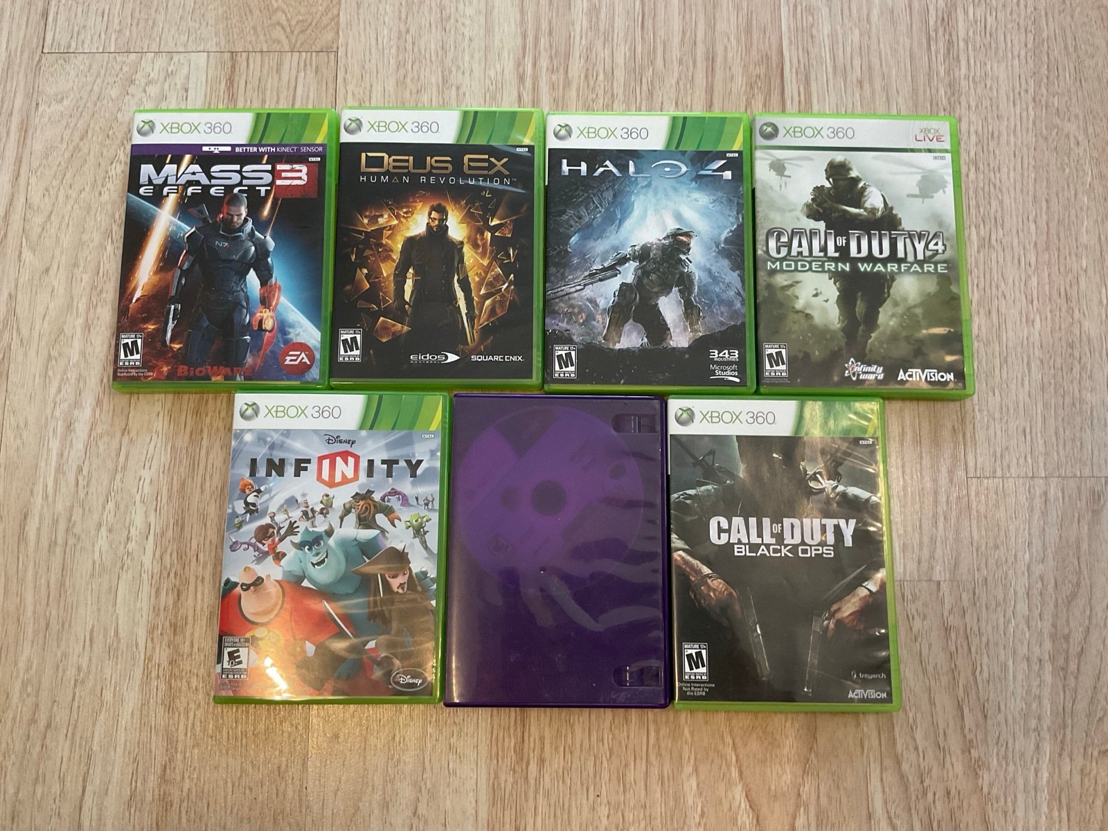 Set of 7 XBOX 360 Call of duty Halo 4 Deus Ex Mass Effect 3 Infinity