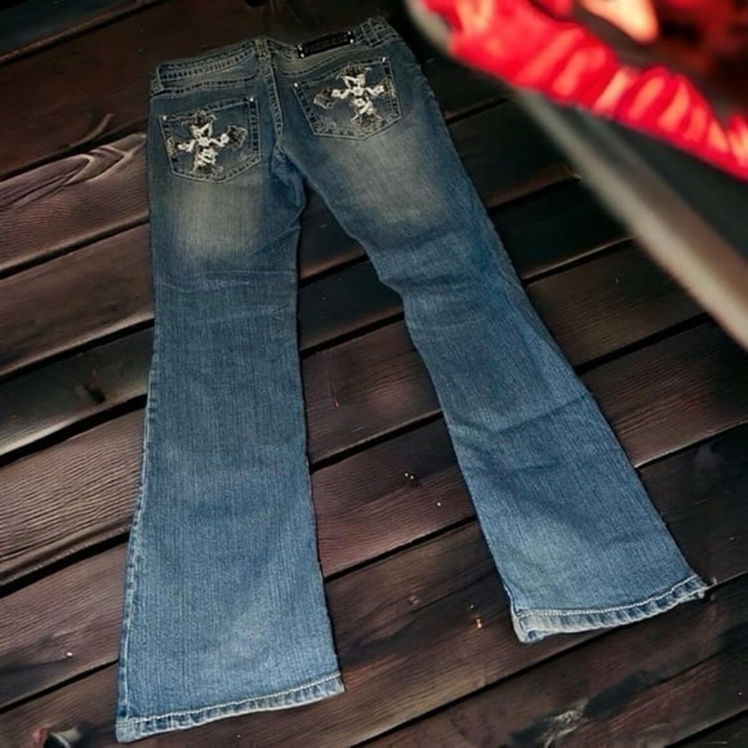 Jeans Bootcut Rue21 Premiere Embellished Distressed 5 Pocket Denim Women’s 7/8R