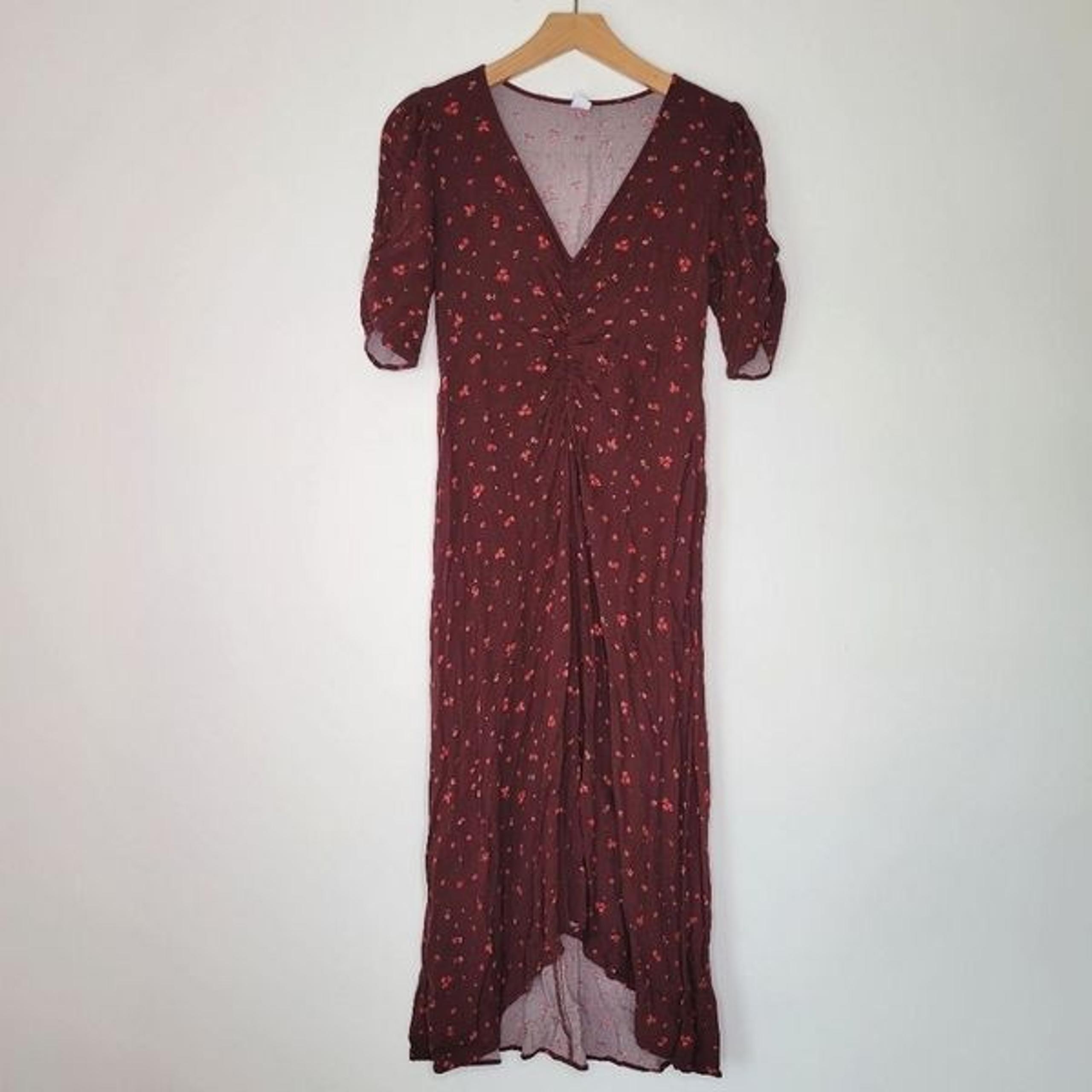 Old Navy Red and White Puff Sleeve Midi Dress
