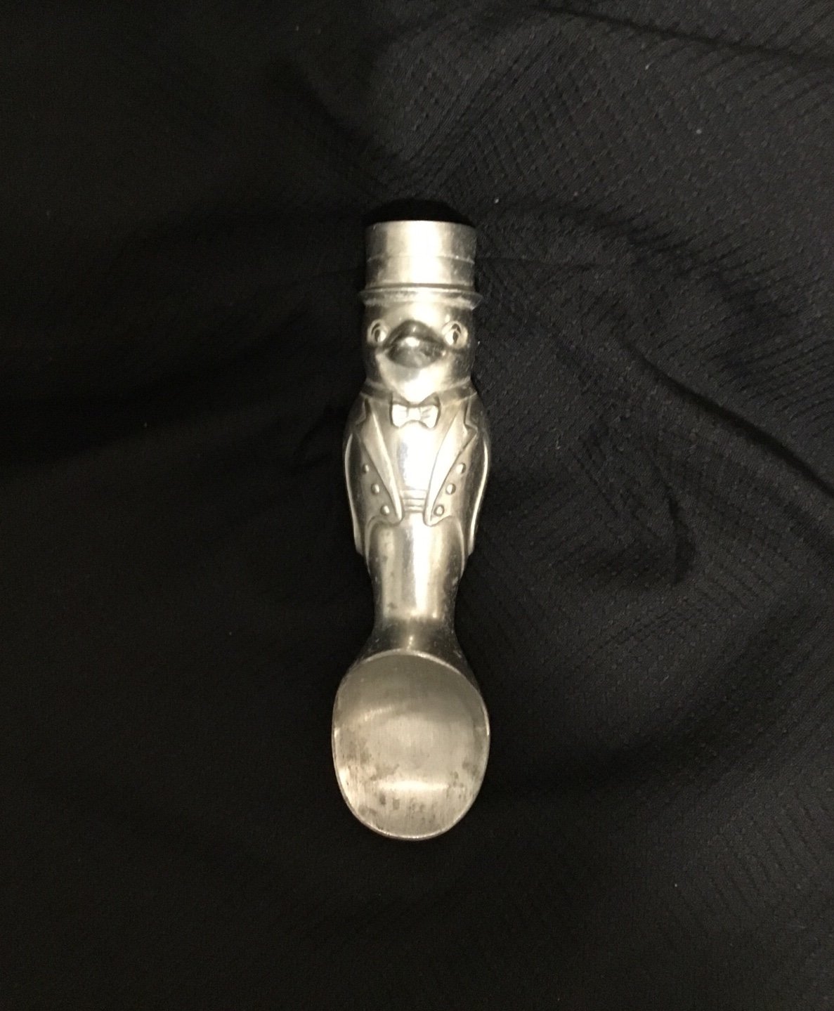 JAPAN. PENGUIN ICE CREAM SCOOP