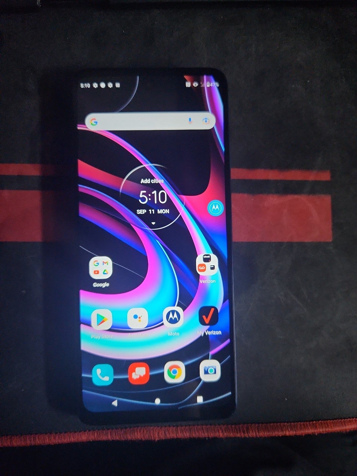 Motorola Edge 5G UW 256GB / 8GB (With FREE Case)