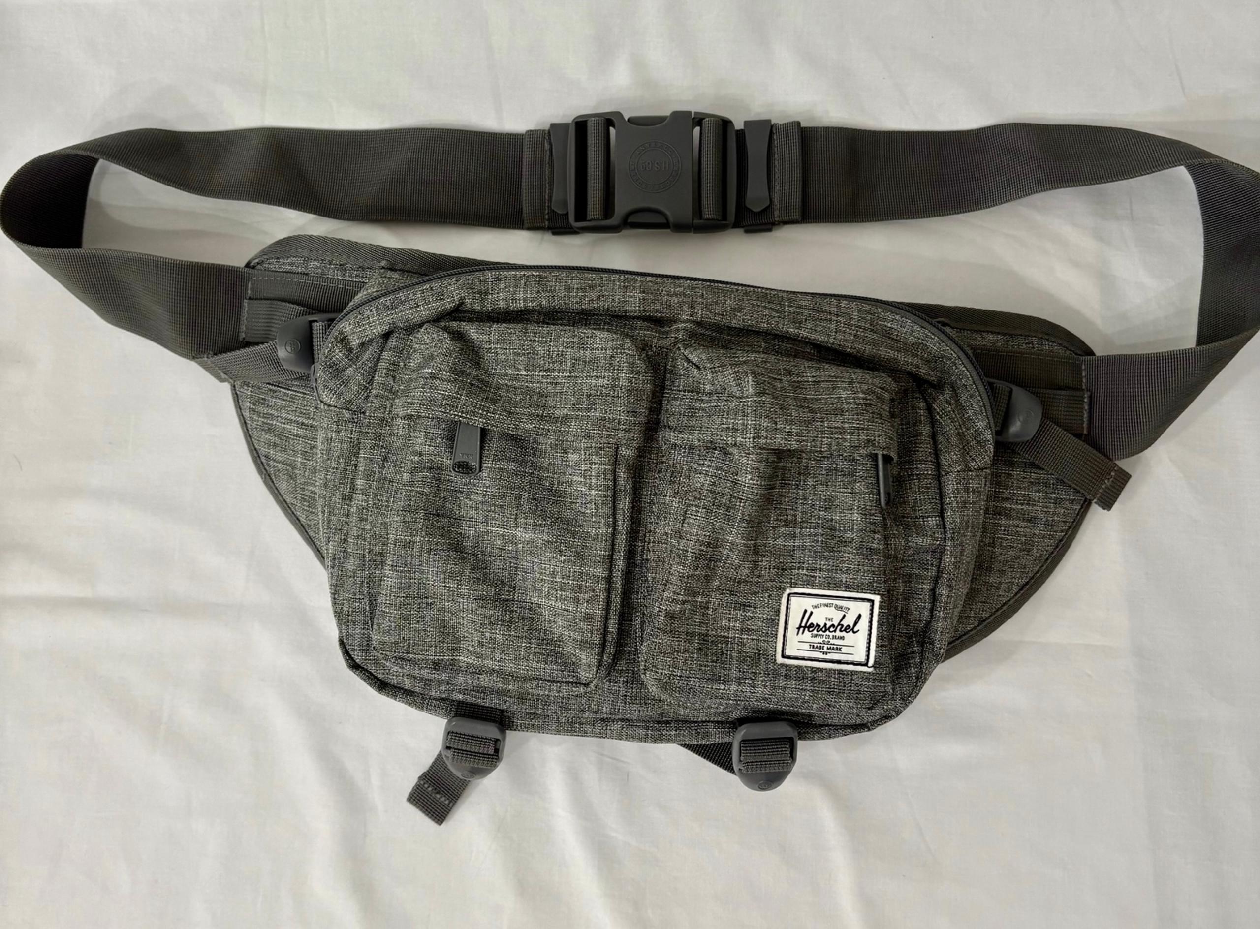 Herschel Supply Co.  XL Hip Sack - Heather Gray