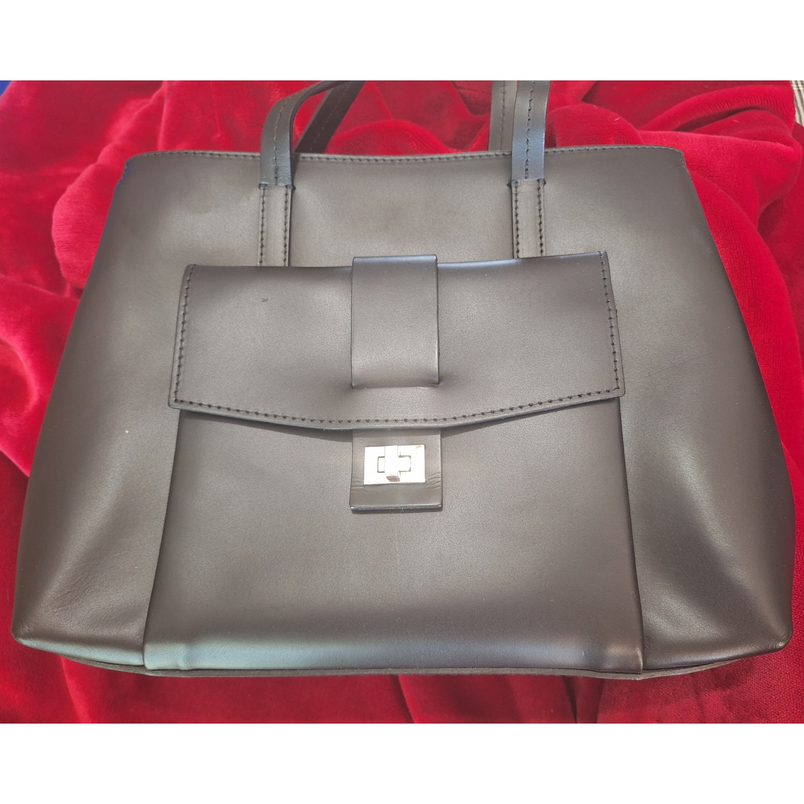 Claudia Firenze Leather Large Satchel Handbag NWOT - A Deal!