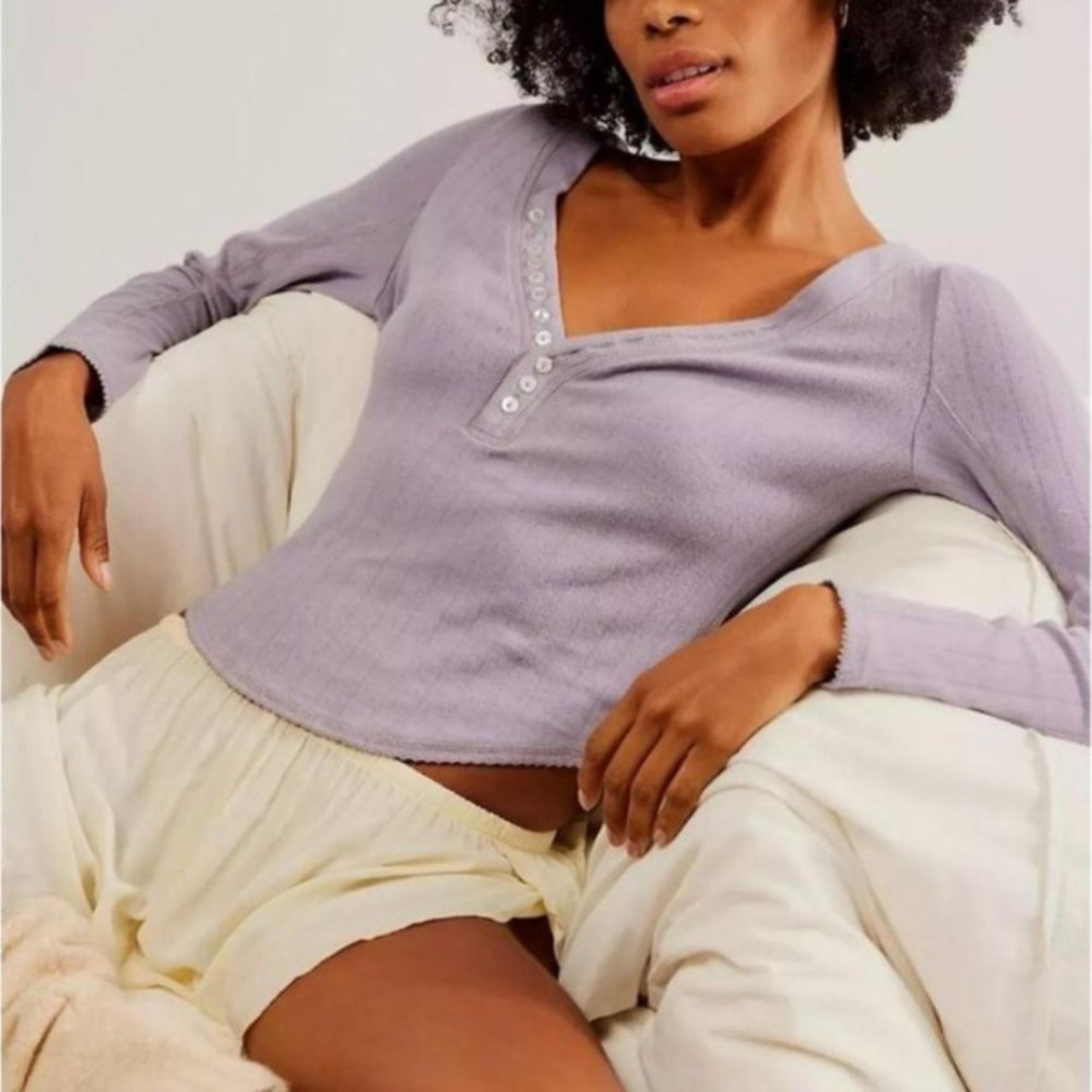 NWOT Free People Lavender Purple ‘Coffee Chat’ Long Sleeve Henley Knit Top