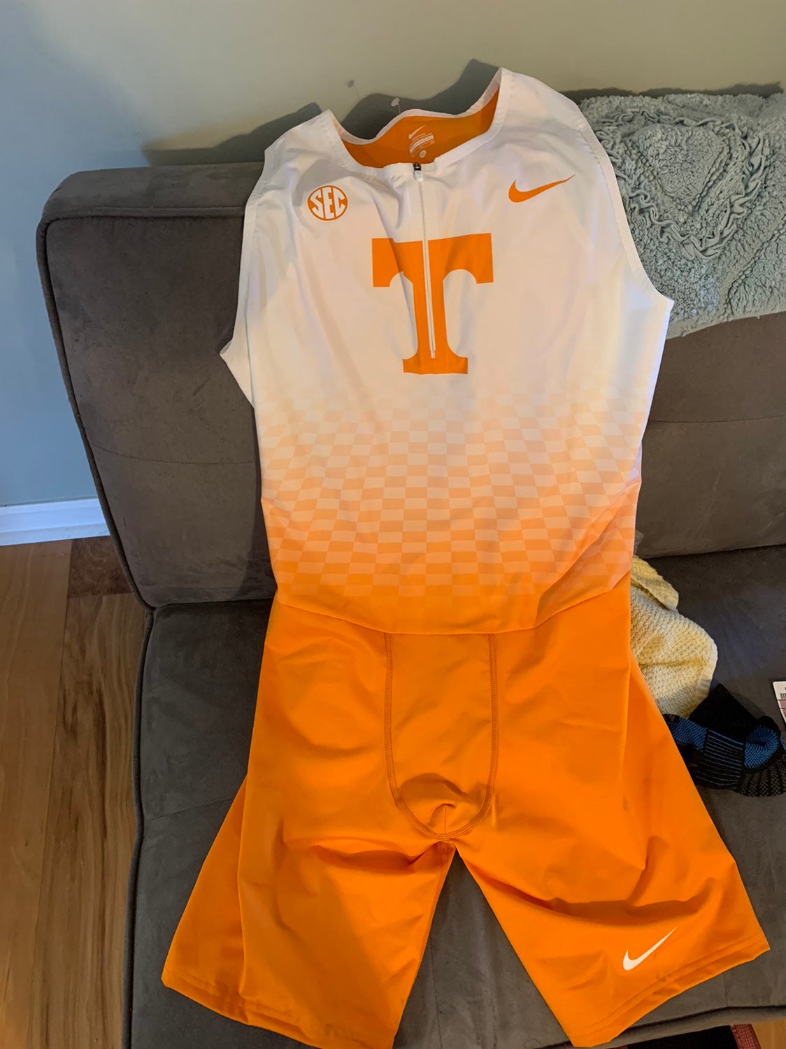 Nike Tennessee Vols Team Issued Track an