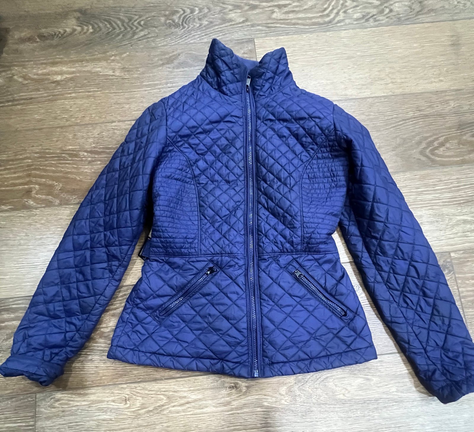 The North Face Insulated Quilted Luna Jacket, Womens Size Small, Lightweight S