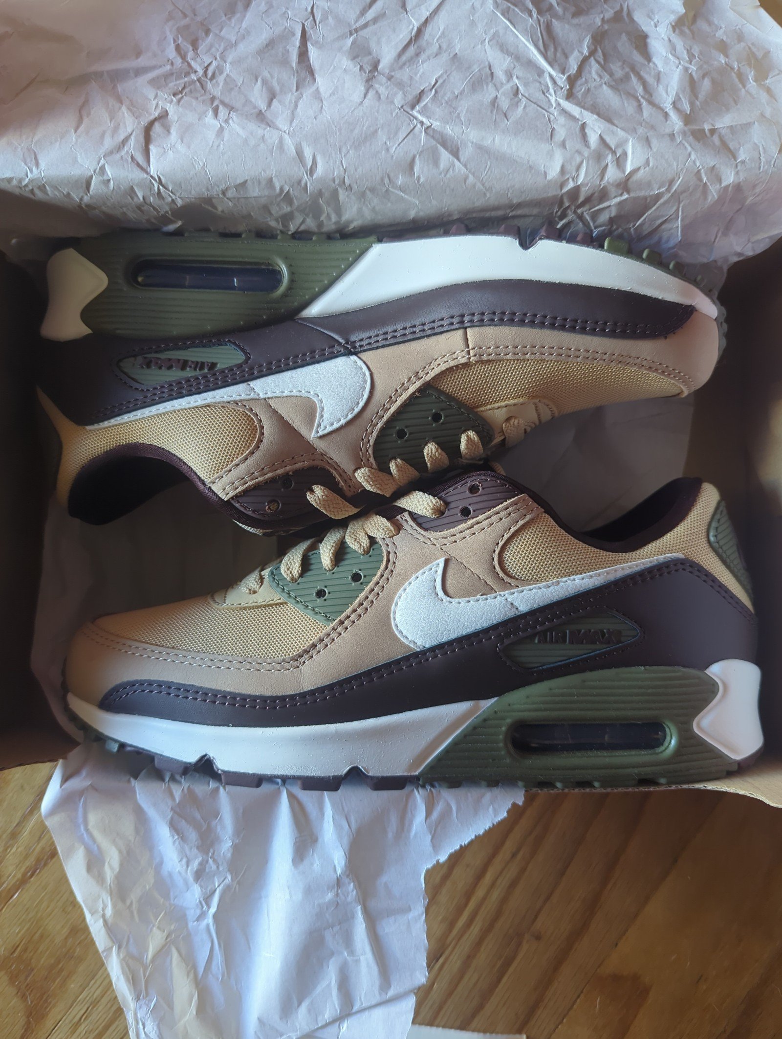 Nike Air Max 90 - SESAME EARTH ( FB9658-200 ) Women Size 9